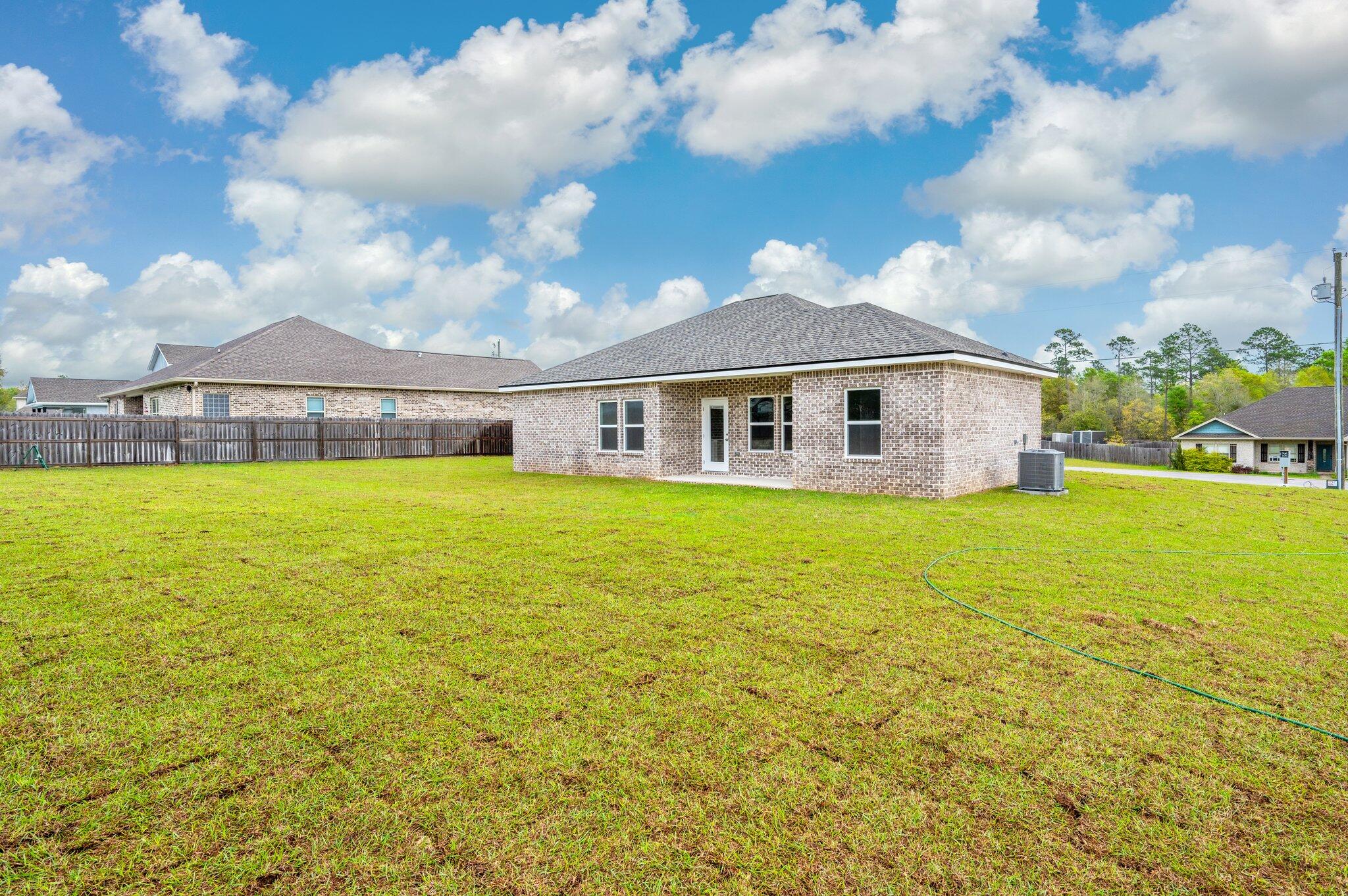 BRIDLE WOOD EST PH I - Residential