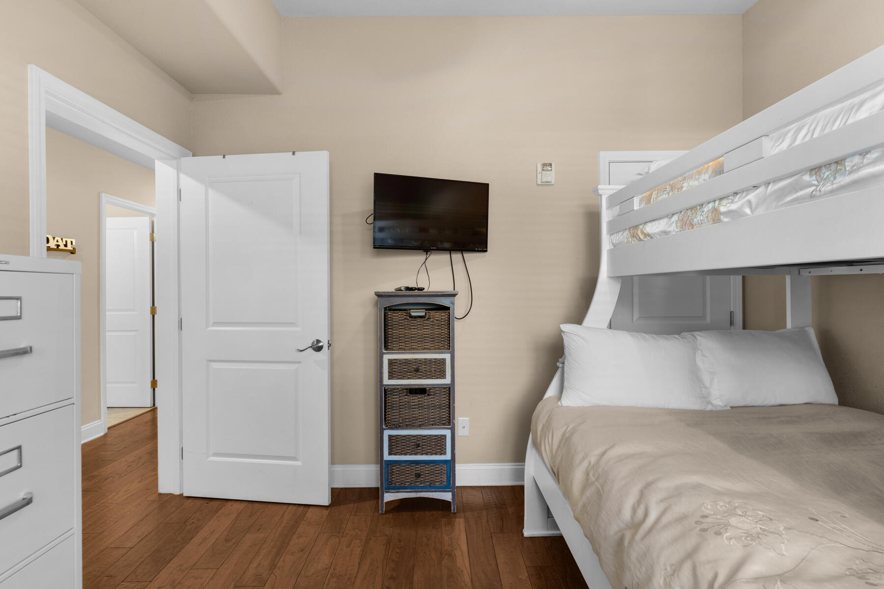 Alerio Condominiums - Residential