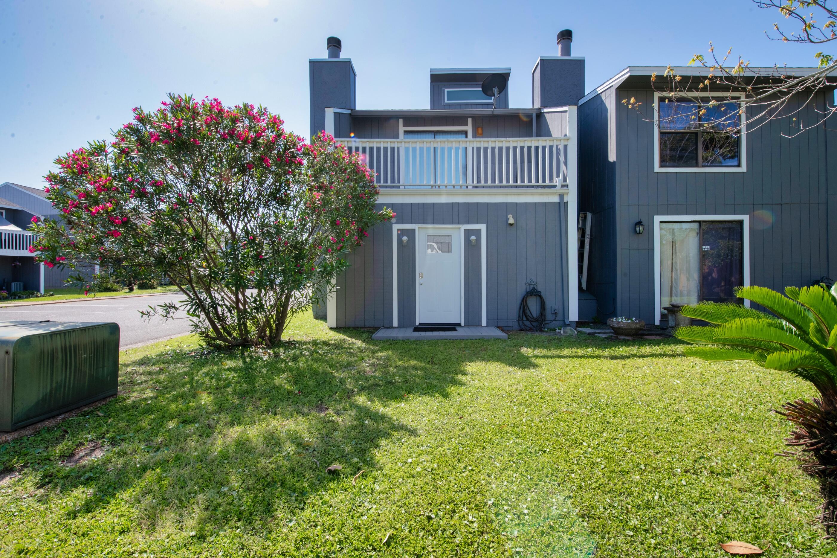 DESTIN RACQUET CLUB T/H - Residential