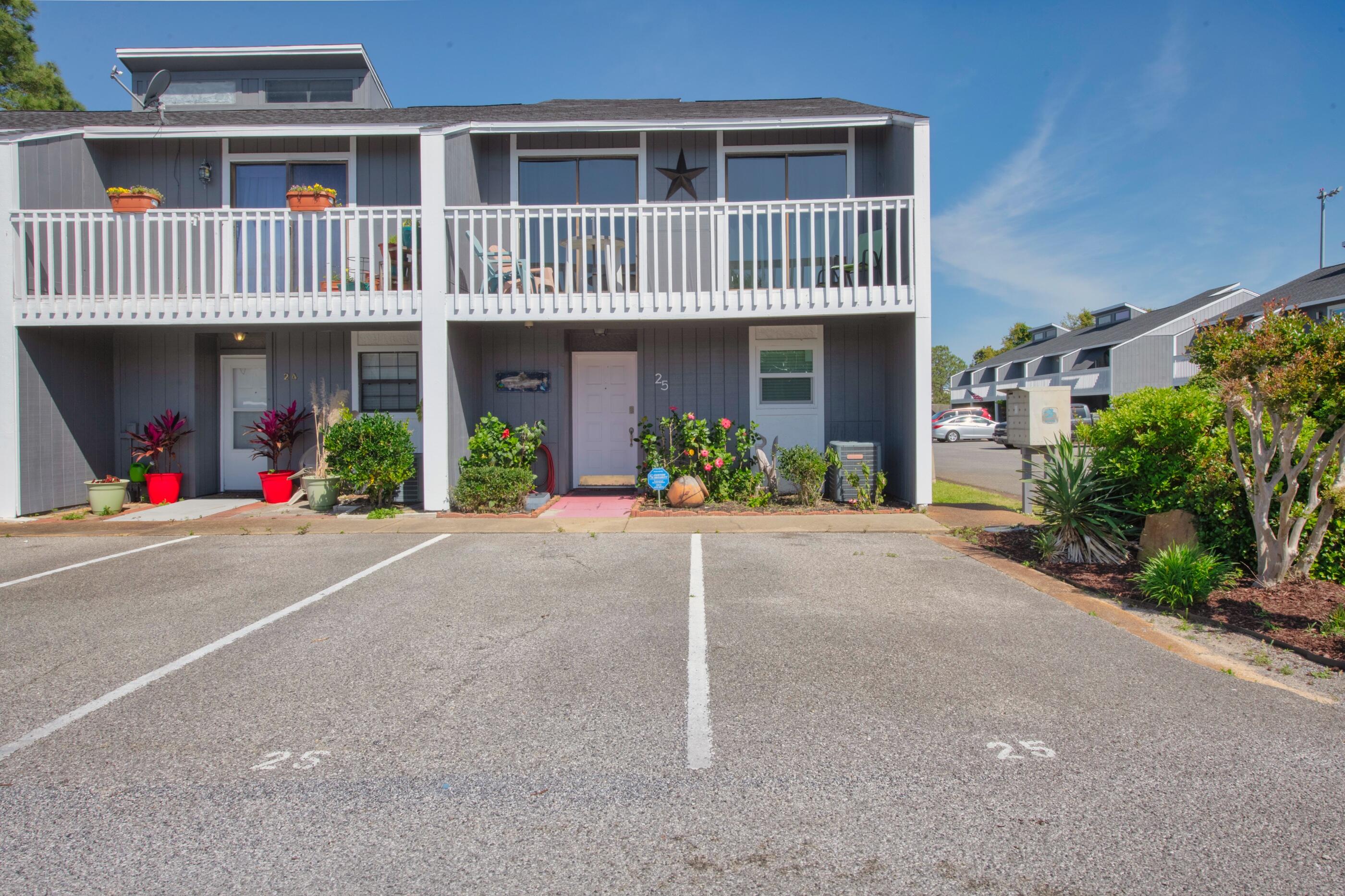 DESTIN RACQUET CLUB T/H - Residential