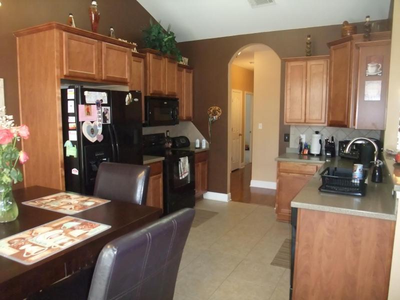 ROLLING RIDGE - Residential