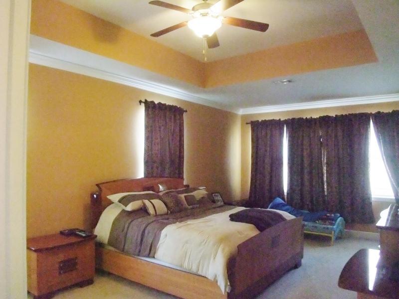 ROLLING RIDGE - Residential