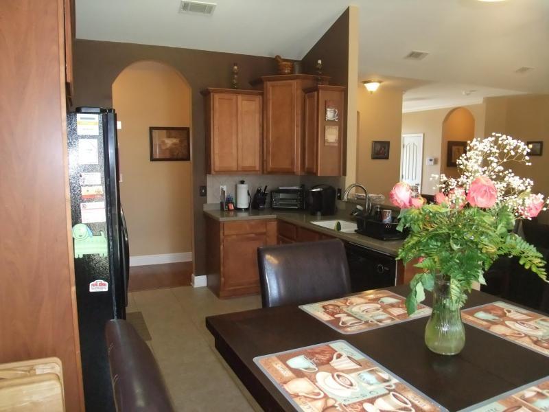 ROLLING RIDGE - Residential