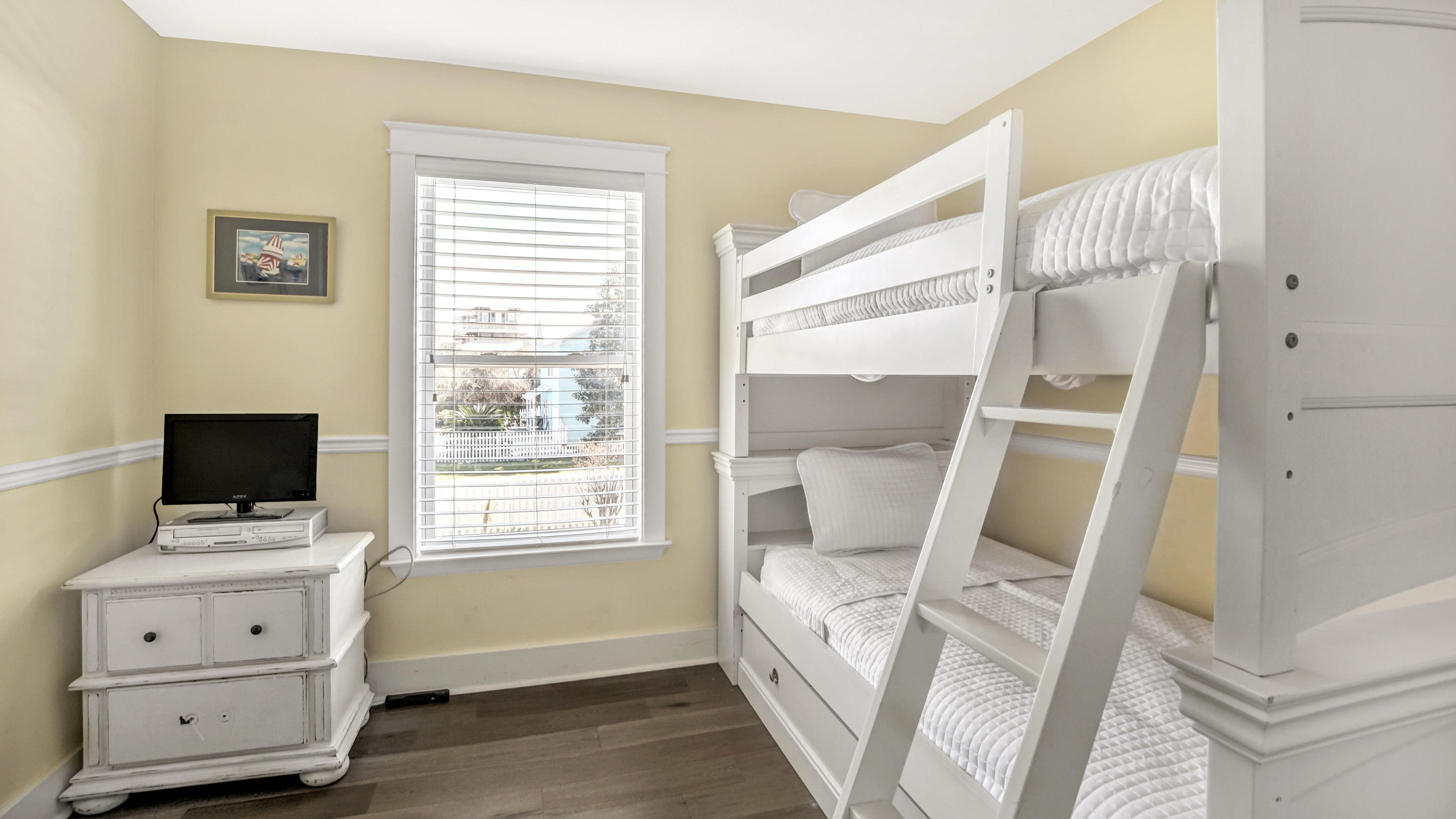 GULF LAKE BEACHES ESTATES - Residential