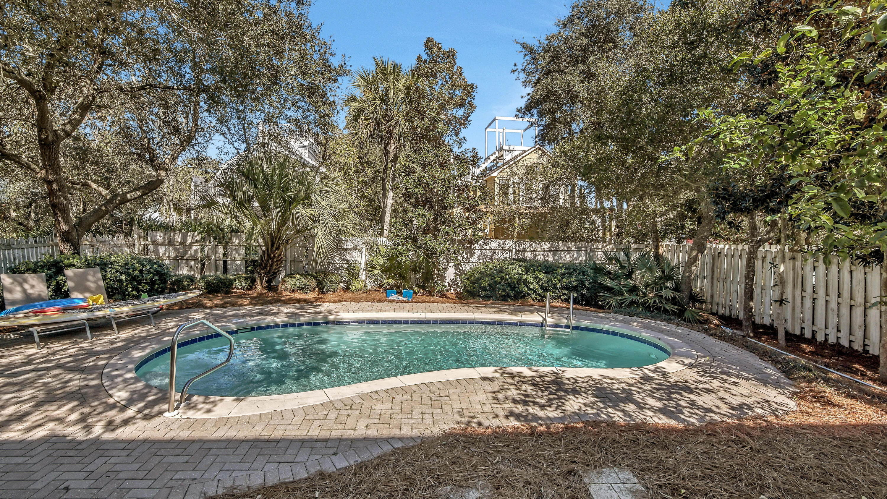 GULF LAKE BEACHES ESTATES - Residential