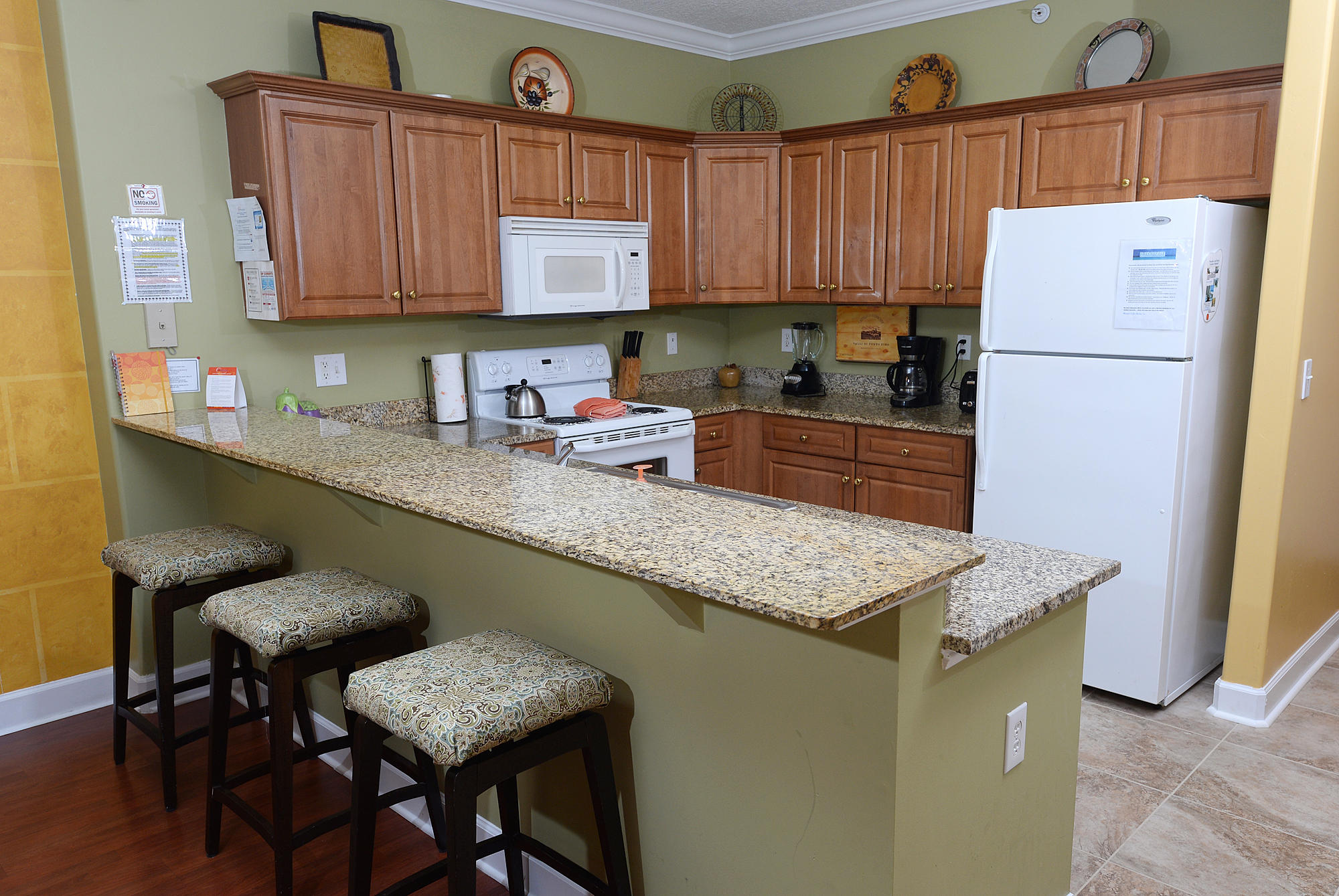 EMERALD ISLE - Residential