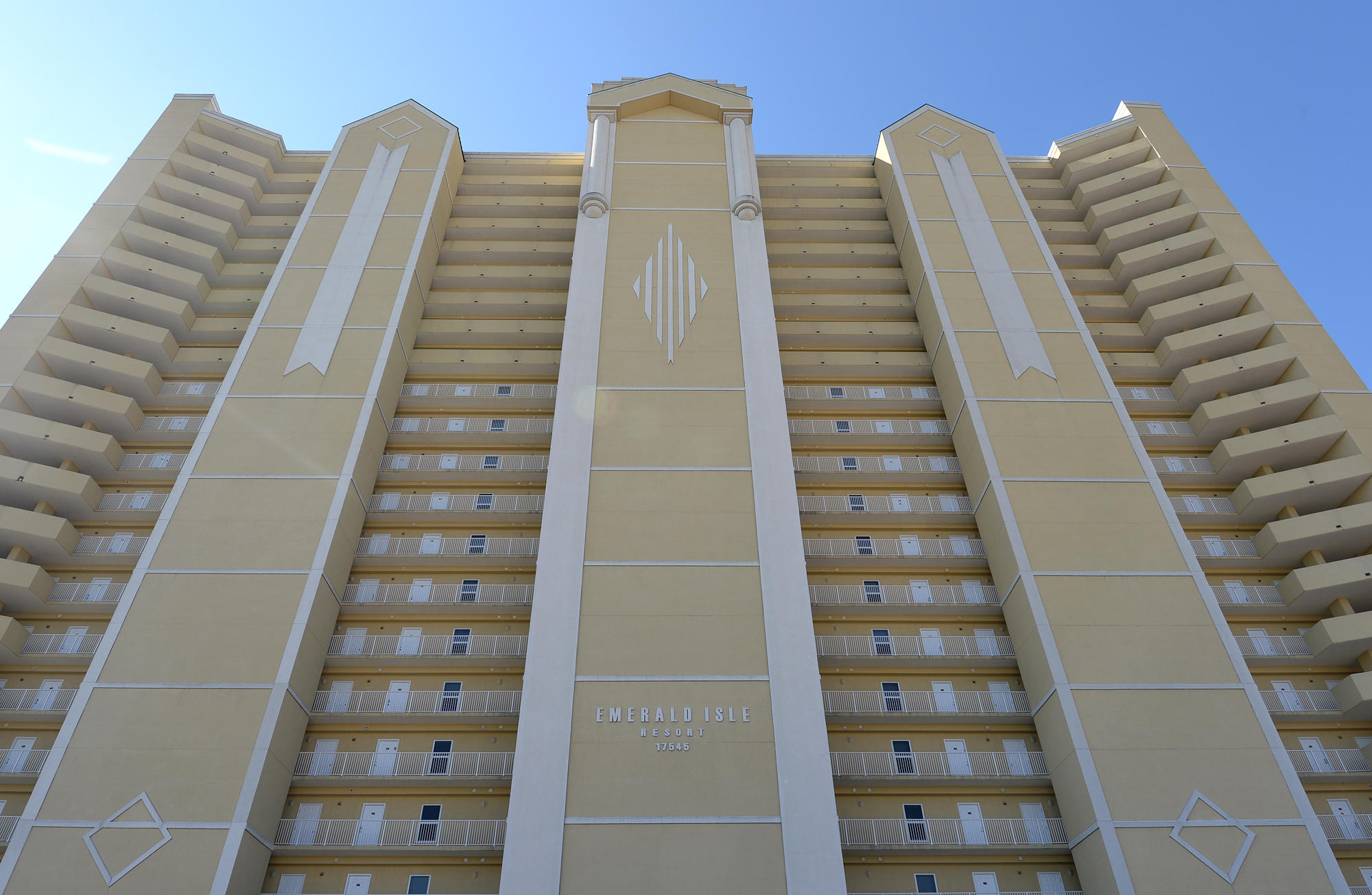 EMERALD ISLE - Residential