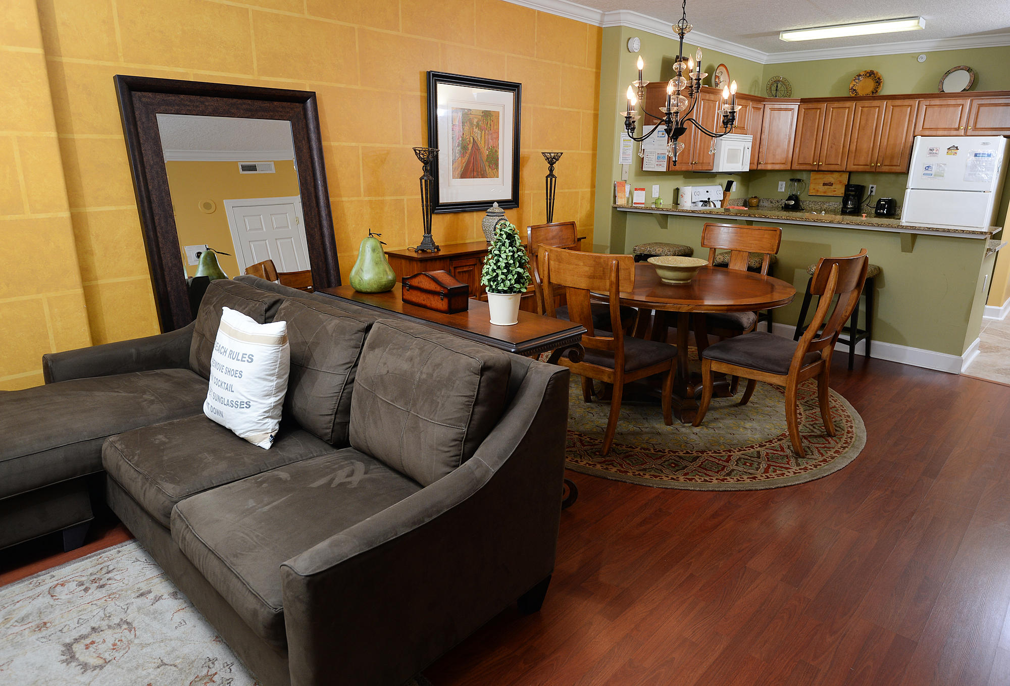 EMERALD ISLE - Residential