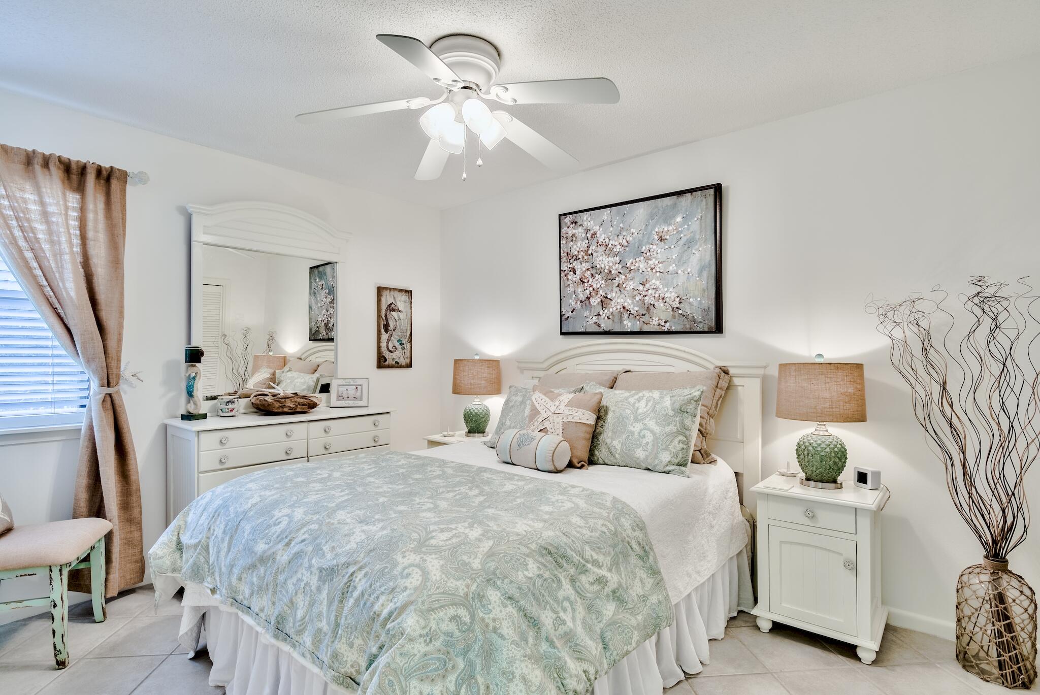 BEACHWOOD VILLAS CONDO Phase 1 - Residential