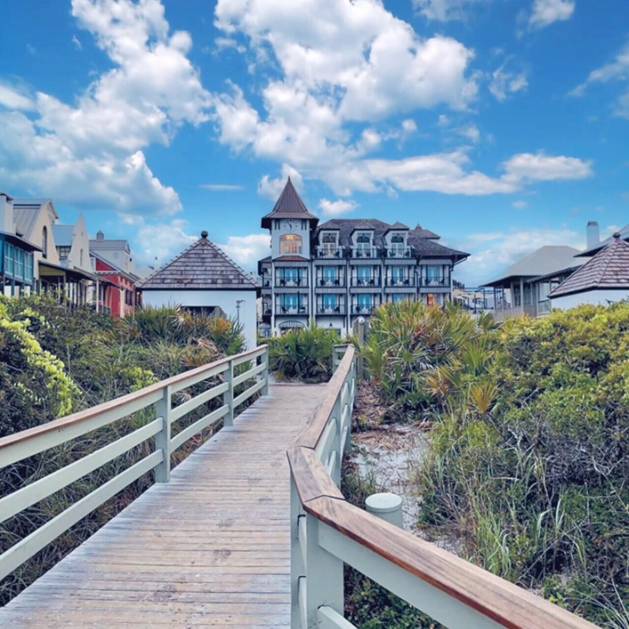 BEACHWOOD VILLAS CONDO Phase 1 - Residential