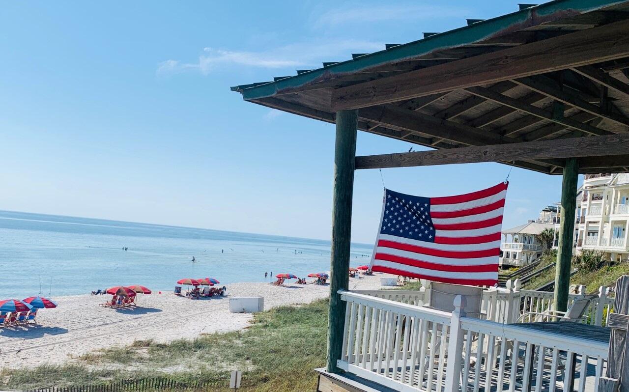 BEACHWOOD VILLAS CONDO Phase 1 - Residential