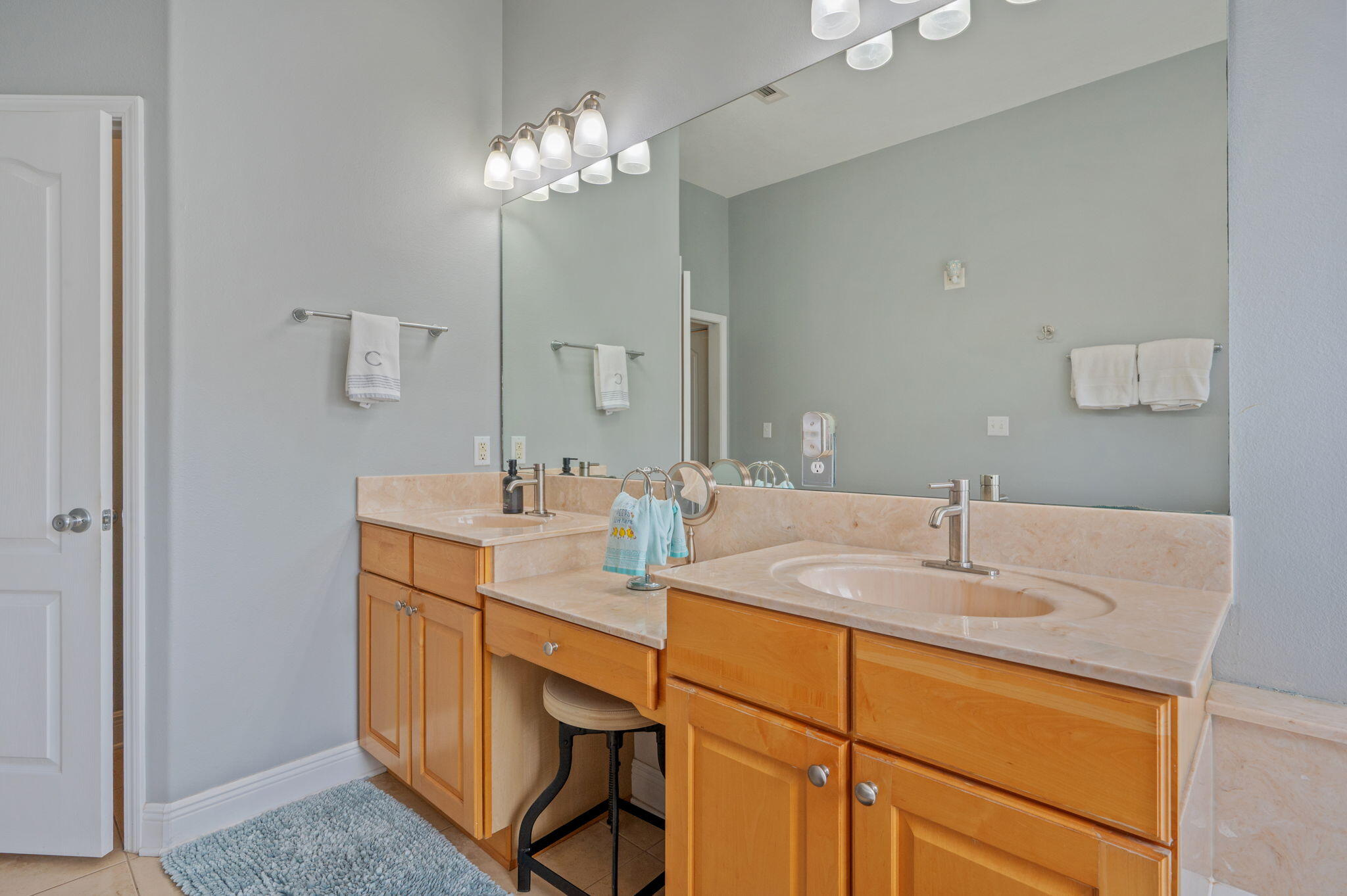 PAGE PLACE 3 PH 2 - Residential