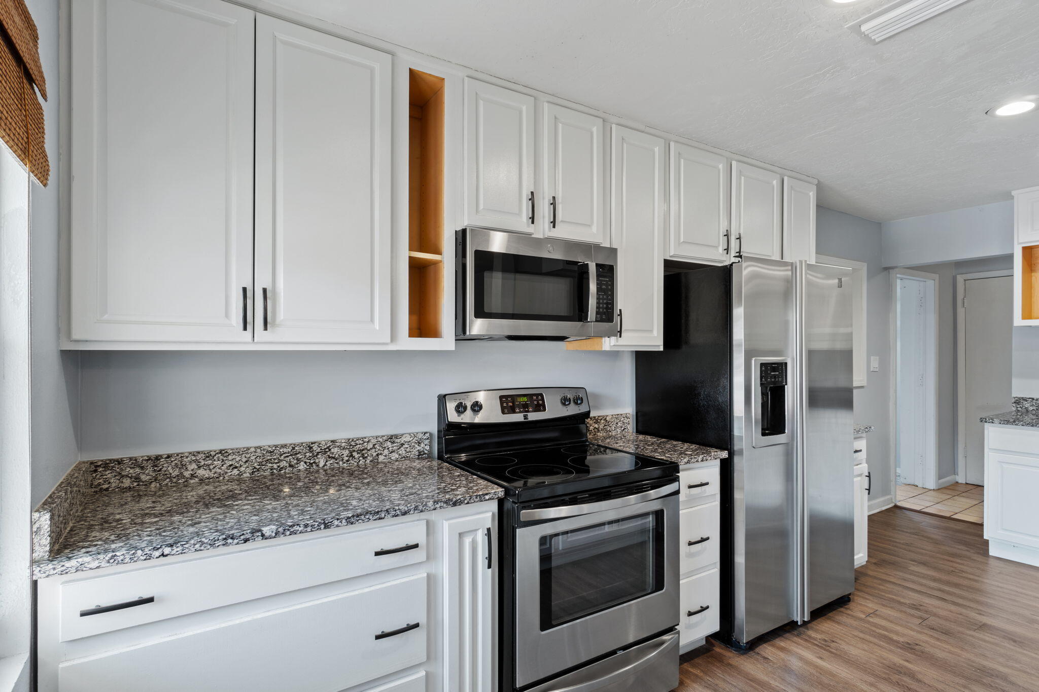 OAK TREE PARK - Residential