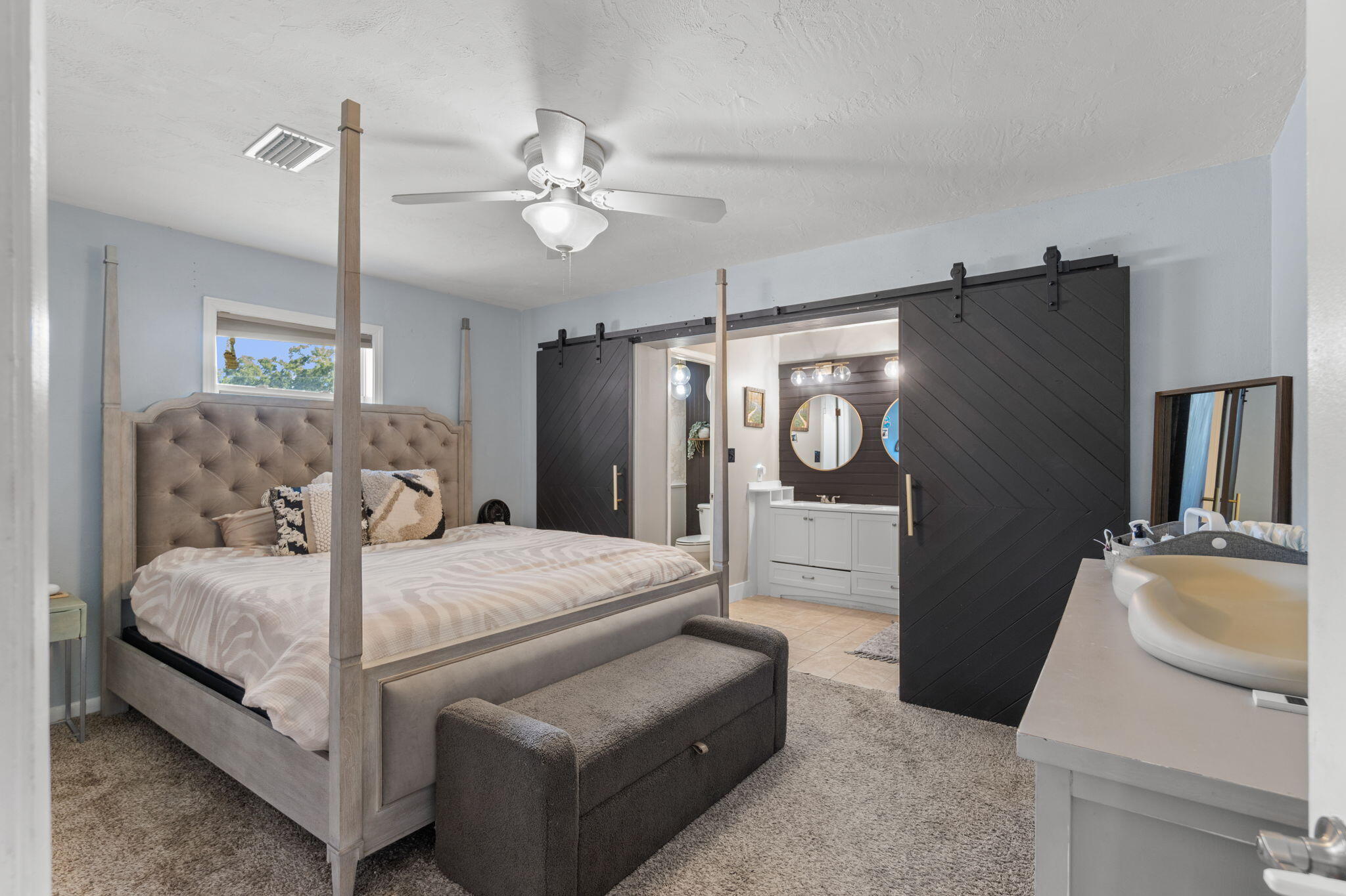 OAK TREE PARK - Residential