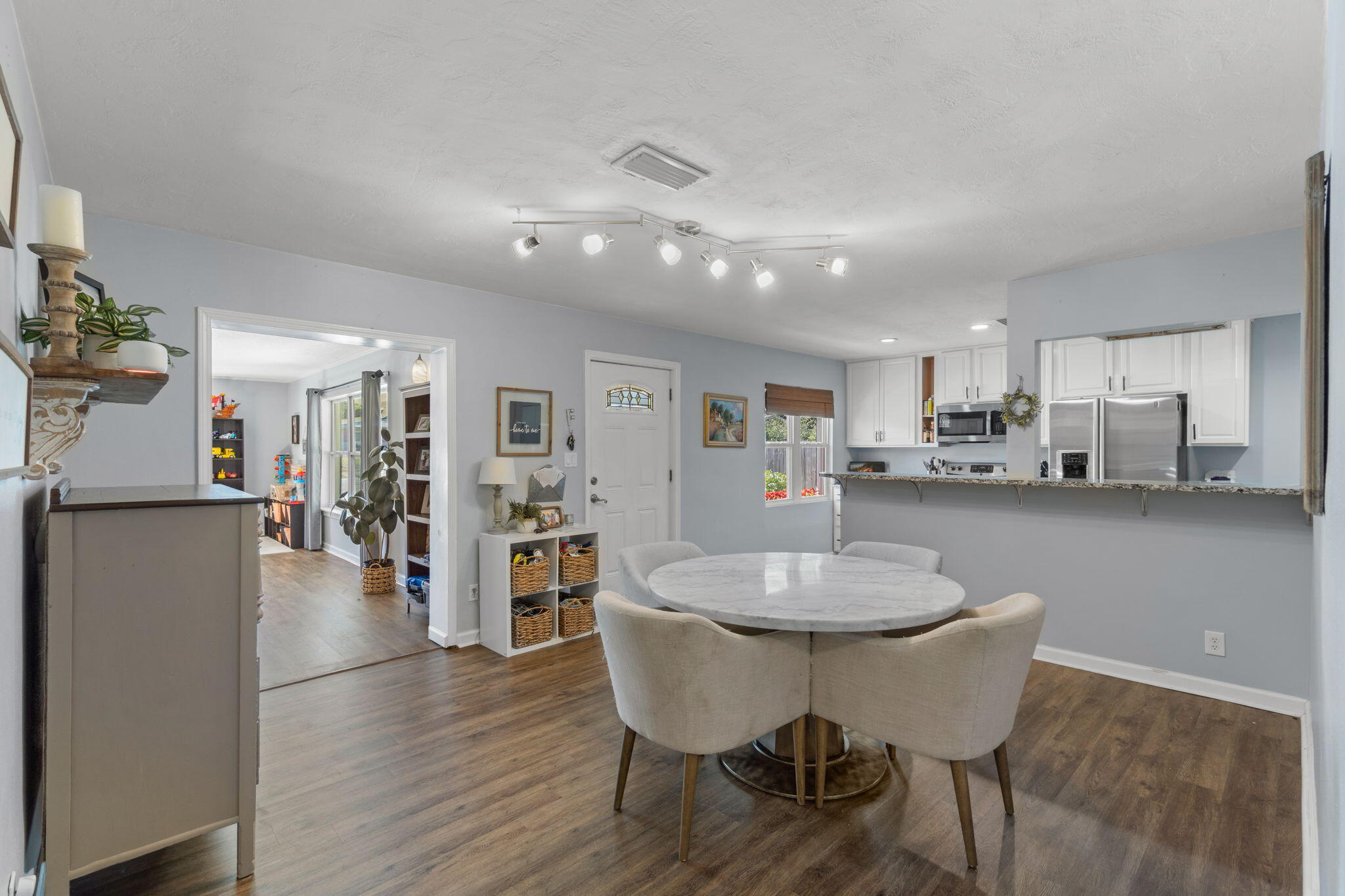 OAK TREE PARK - Residential