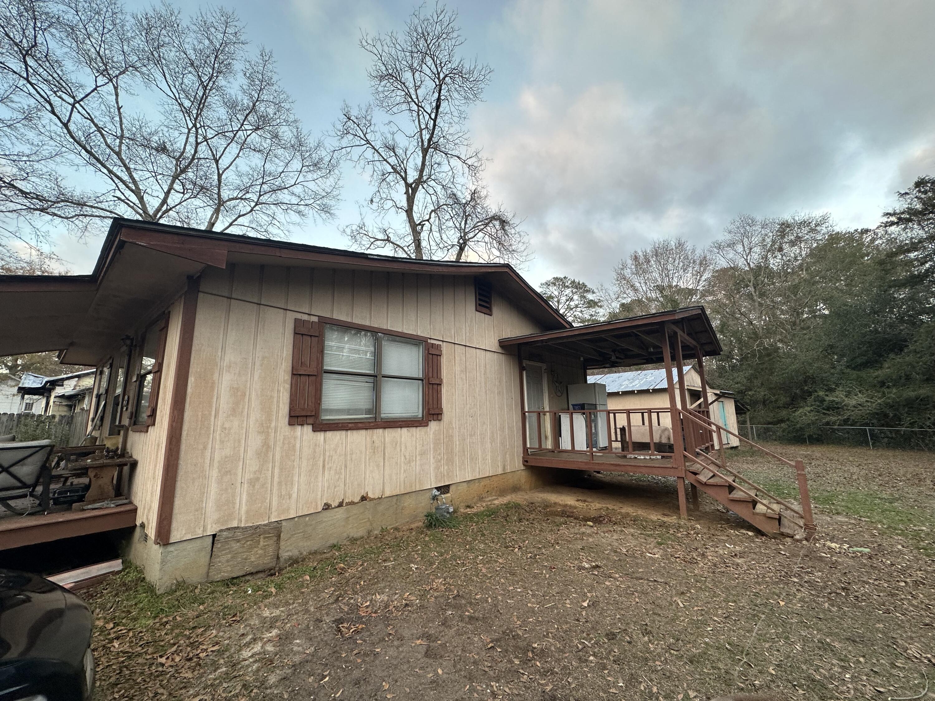 METES & BOUNDS - Residential