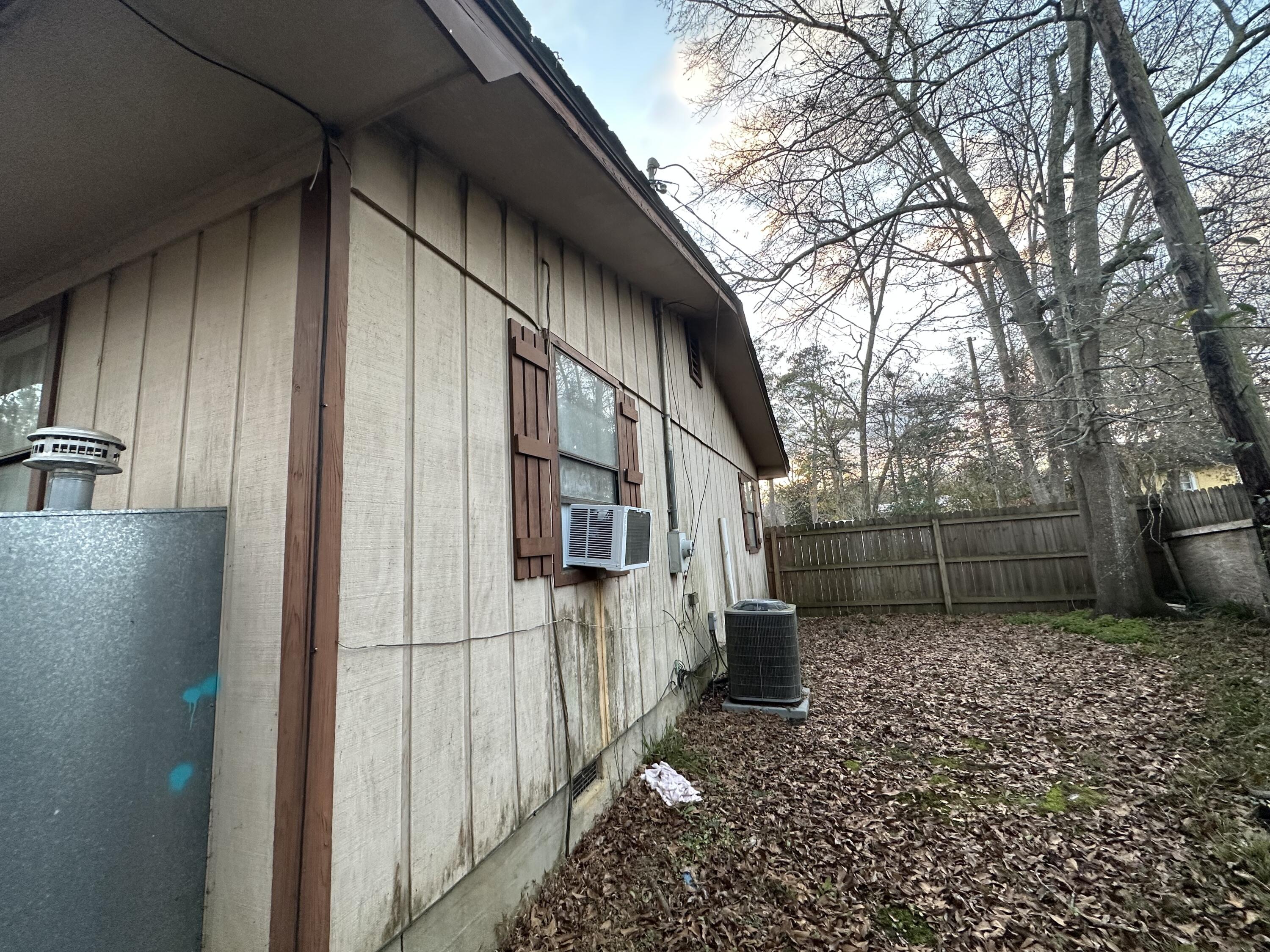 METES & BOUNDS - Residential