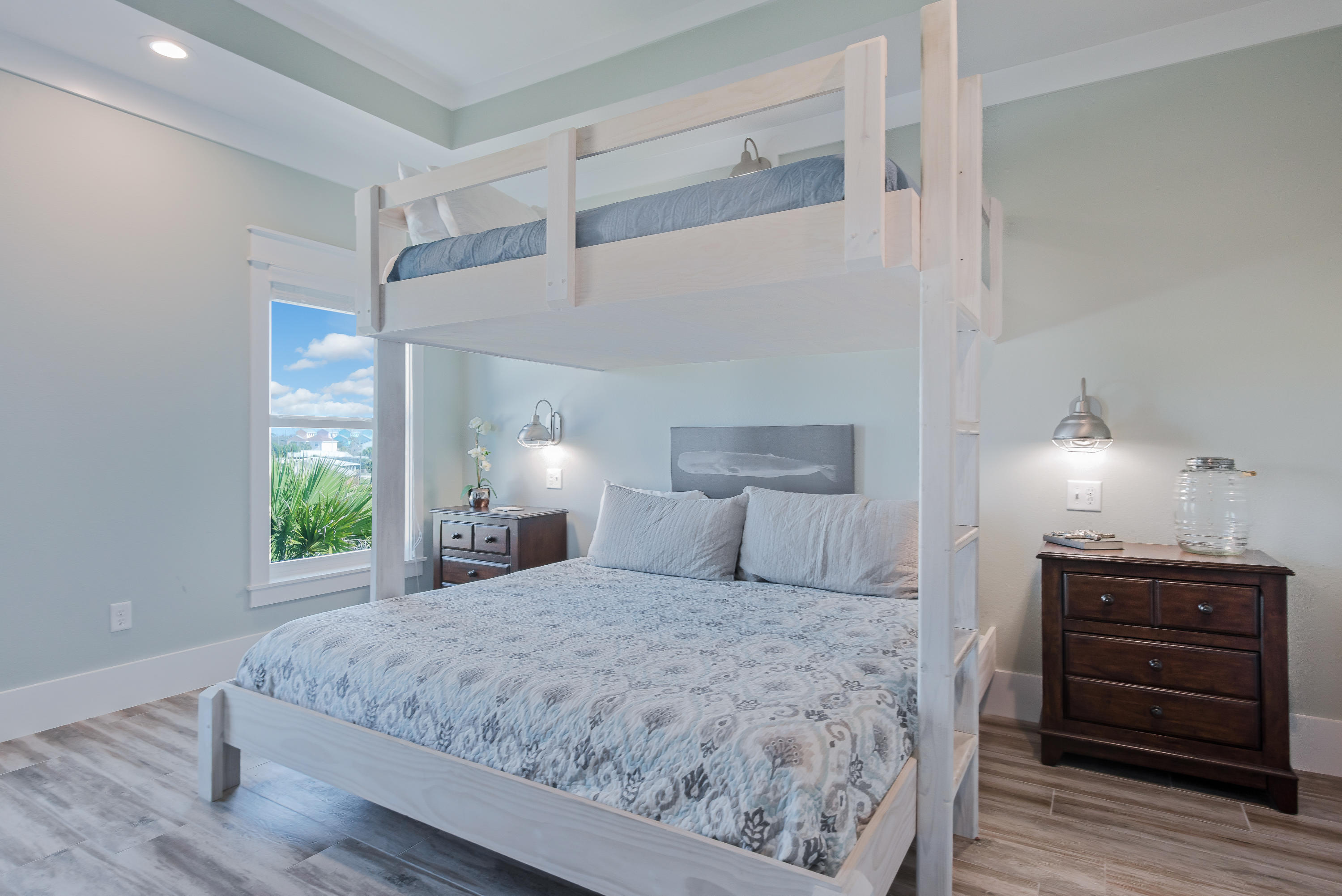 LAGUNA BEACH 5TH ADDN - Residential