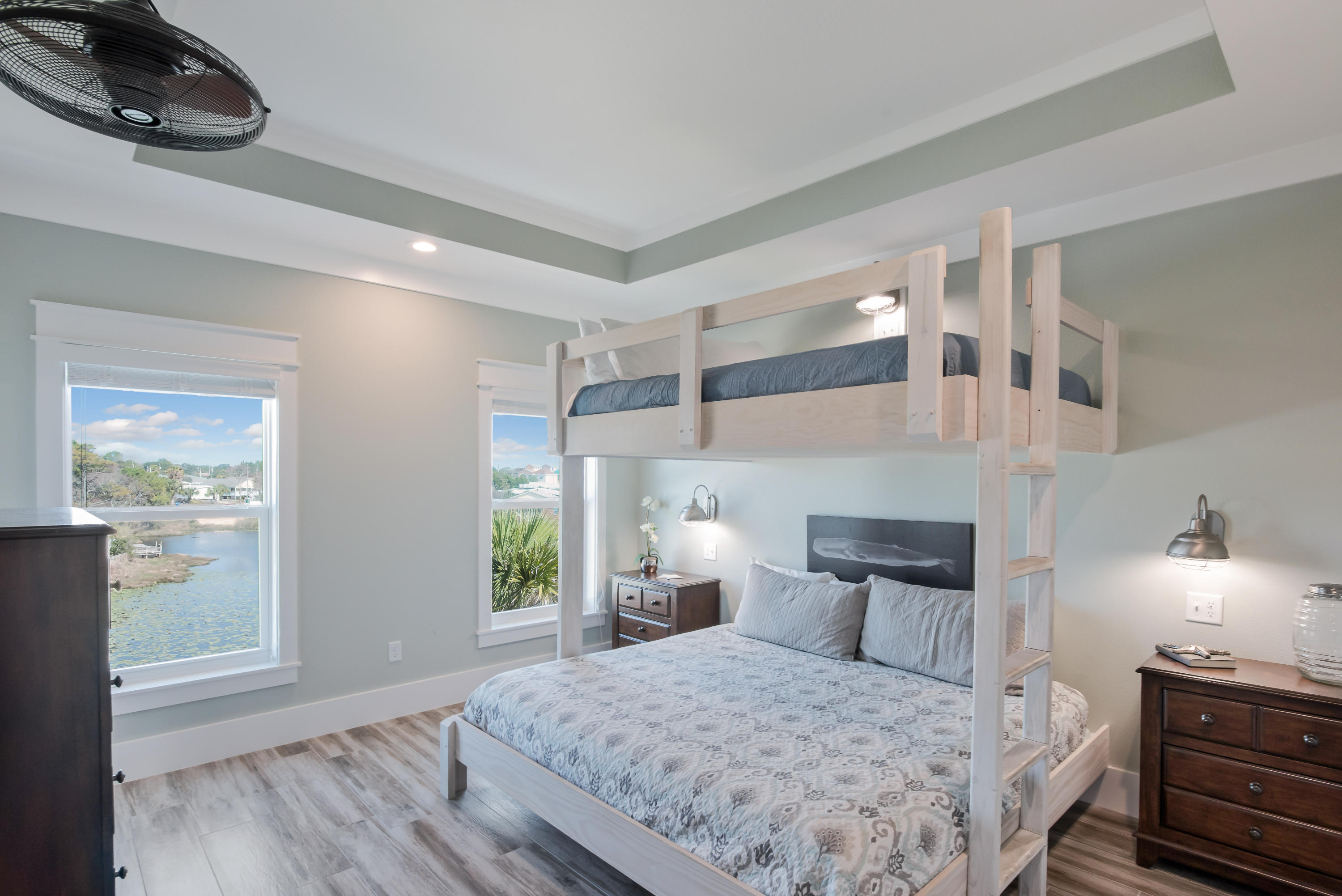 LAGUNA BEACH 5TH ADDN - Residential