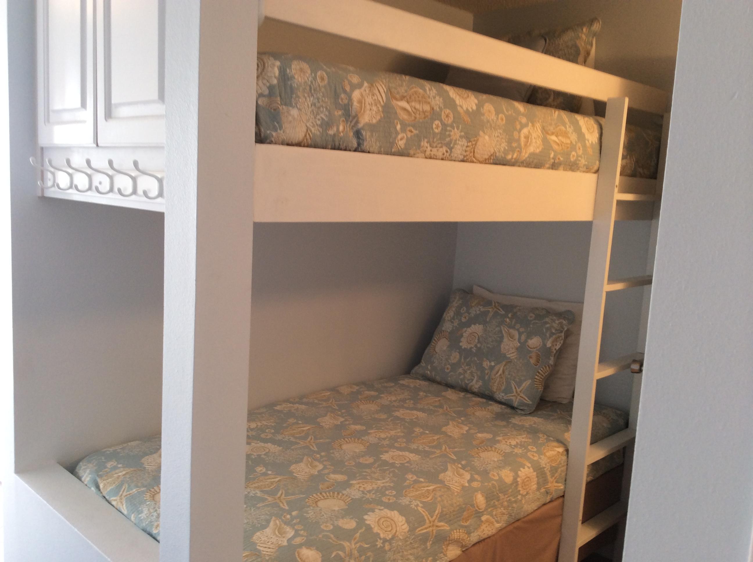 SANDPIPER COVE PH 25 - Residential