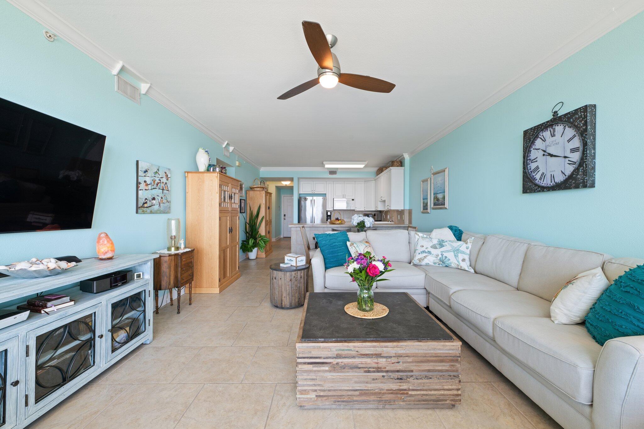LAGUNA POINTE - Residential