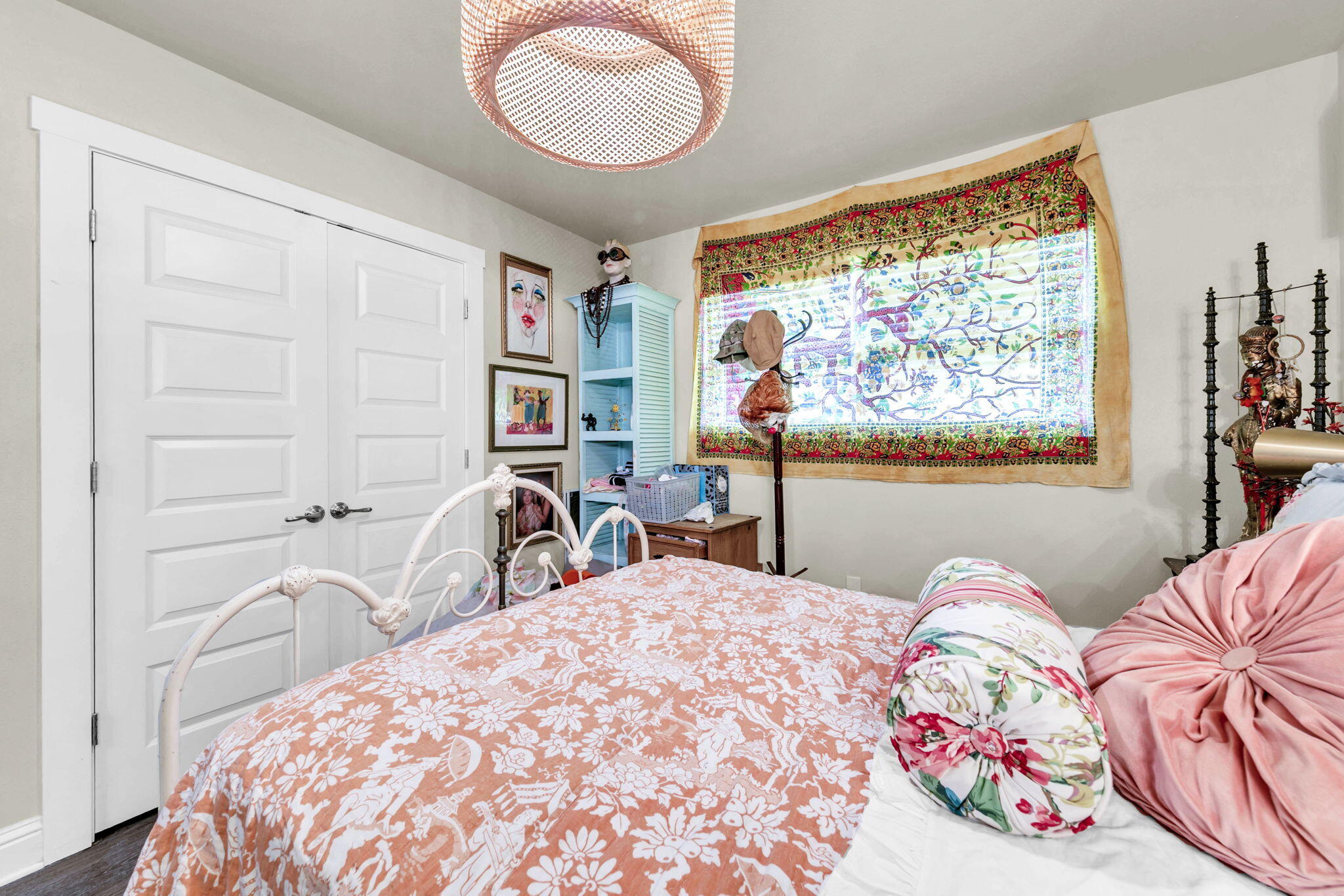 PARADISE UNREC - Residential