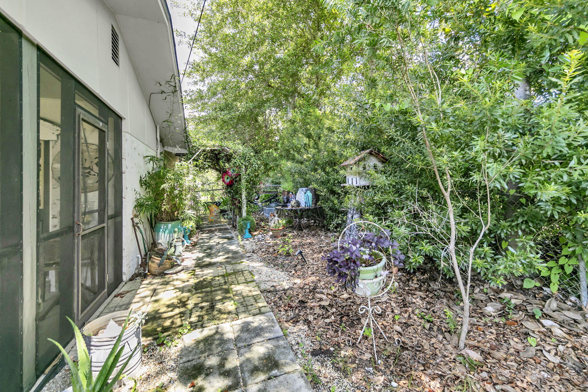 PARADISE UNREC - Residential