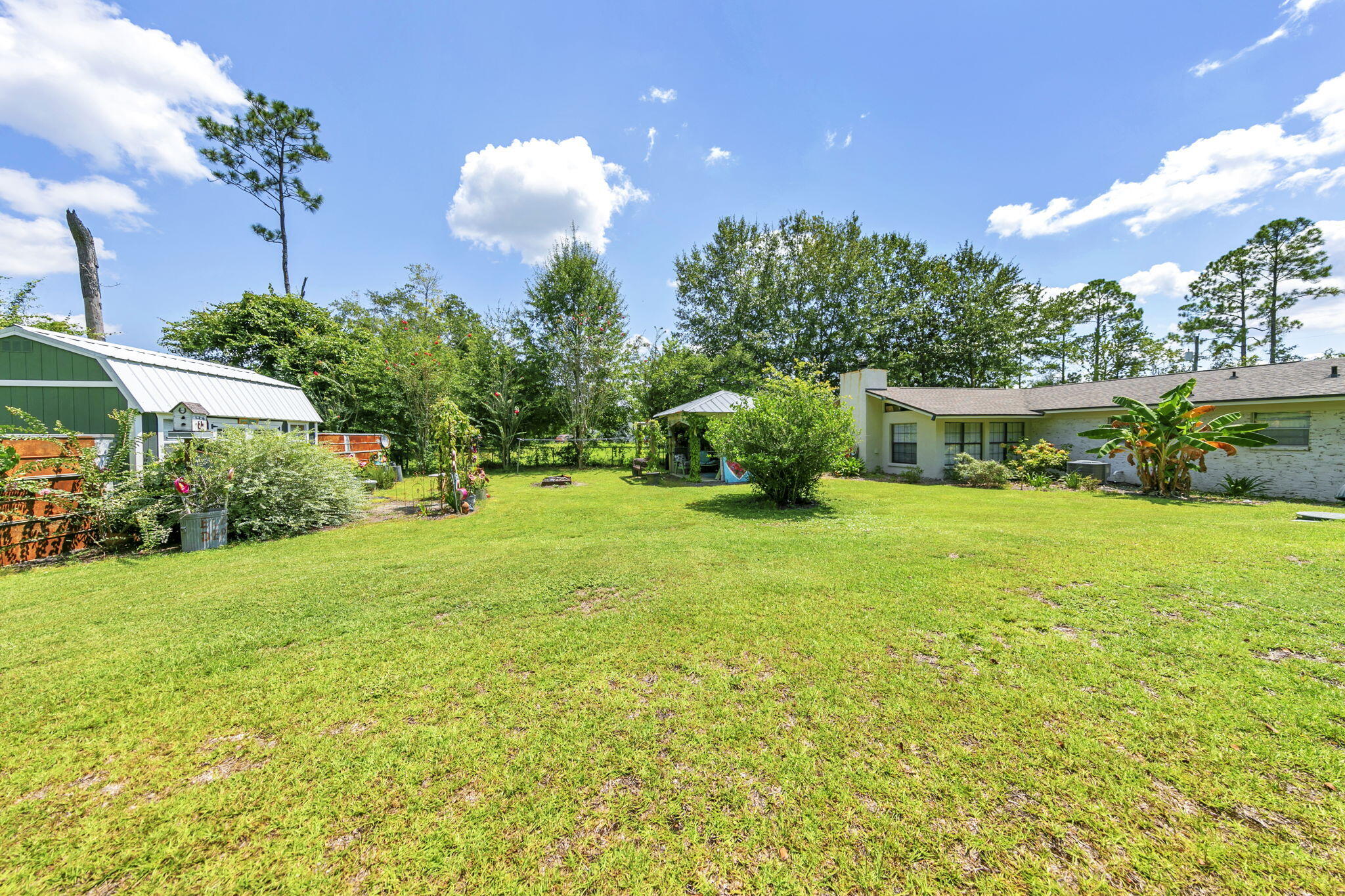 PARADISE UNREC - Residential