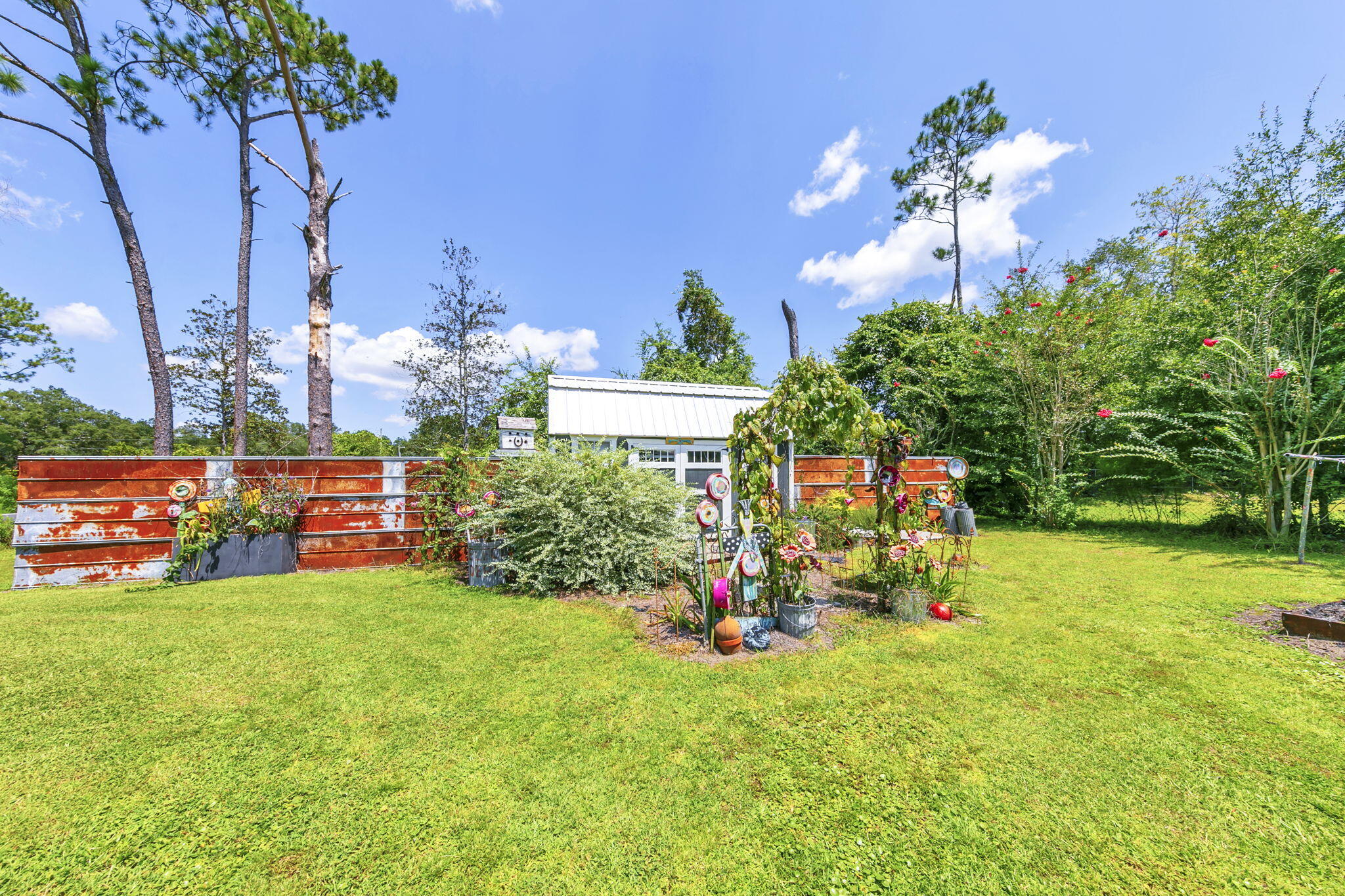 PARADISE UNREC - Residential