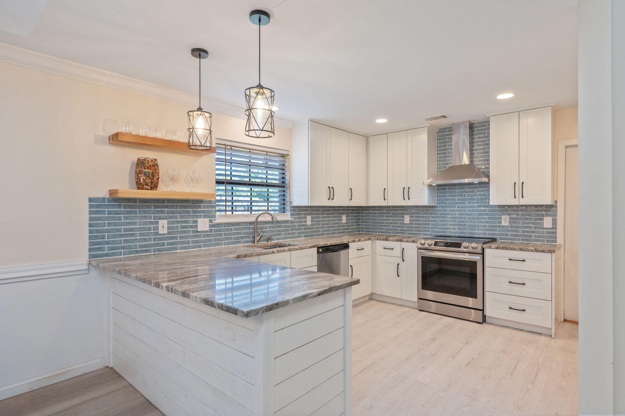 CARIBBEAN VILLAGE EAST 3 - Residential