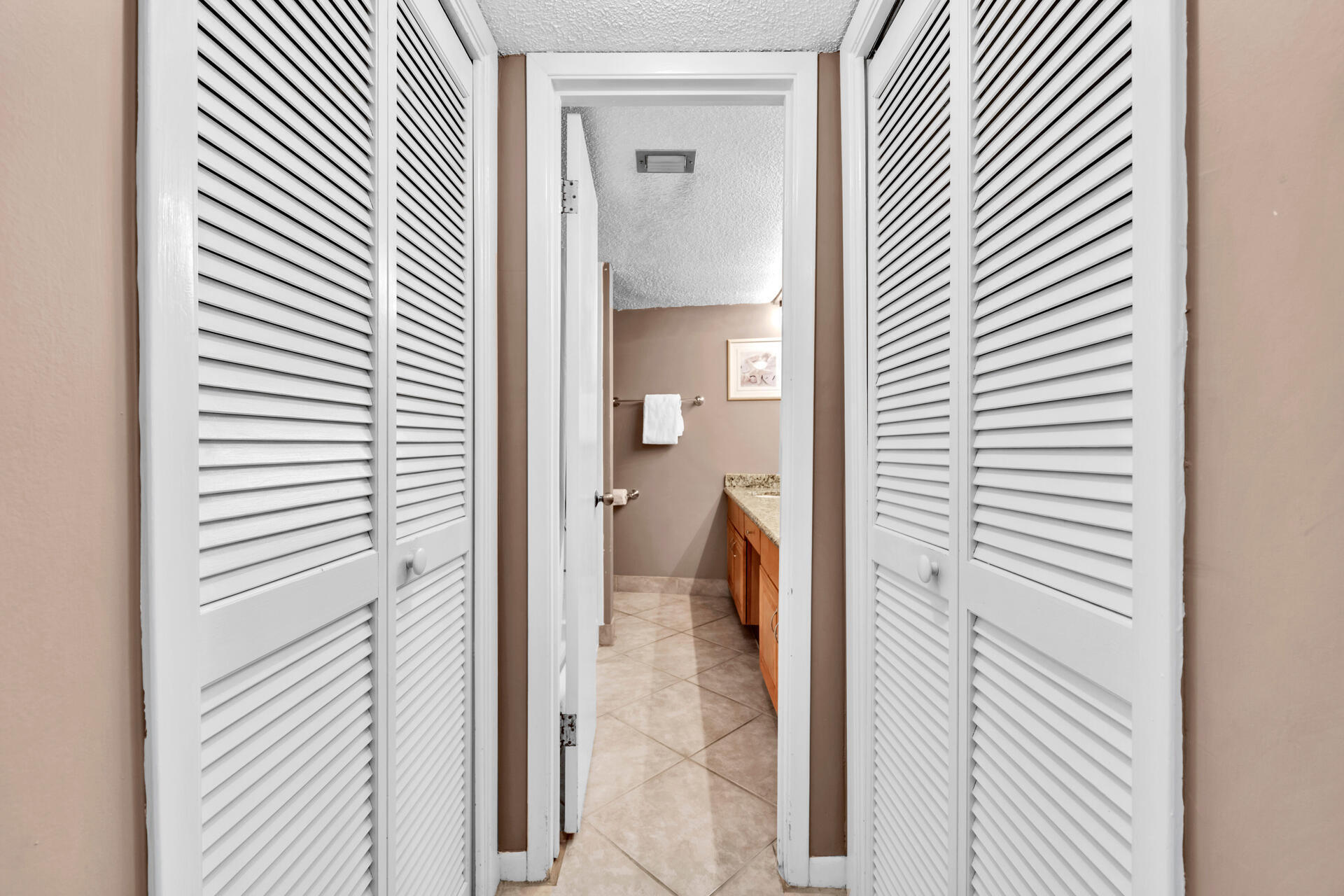 EDGEWATER BEACH CONDO PH 1 - Residential