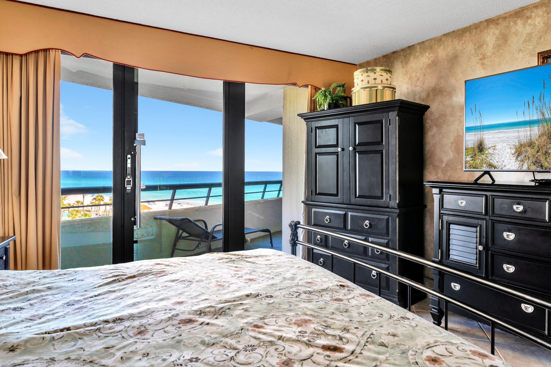 EDGEWATER BEACH CONDO PH 1 - Residential