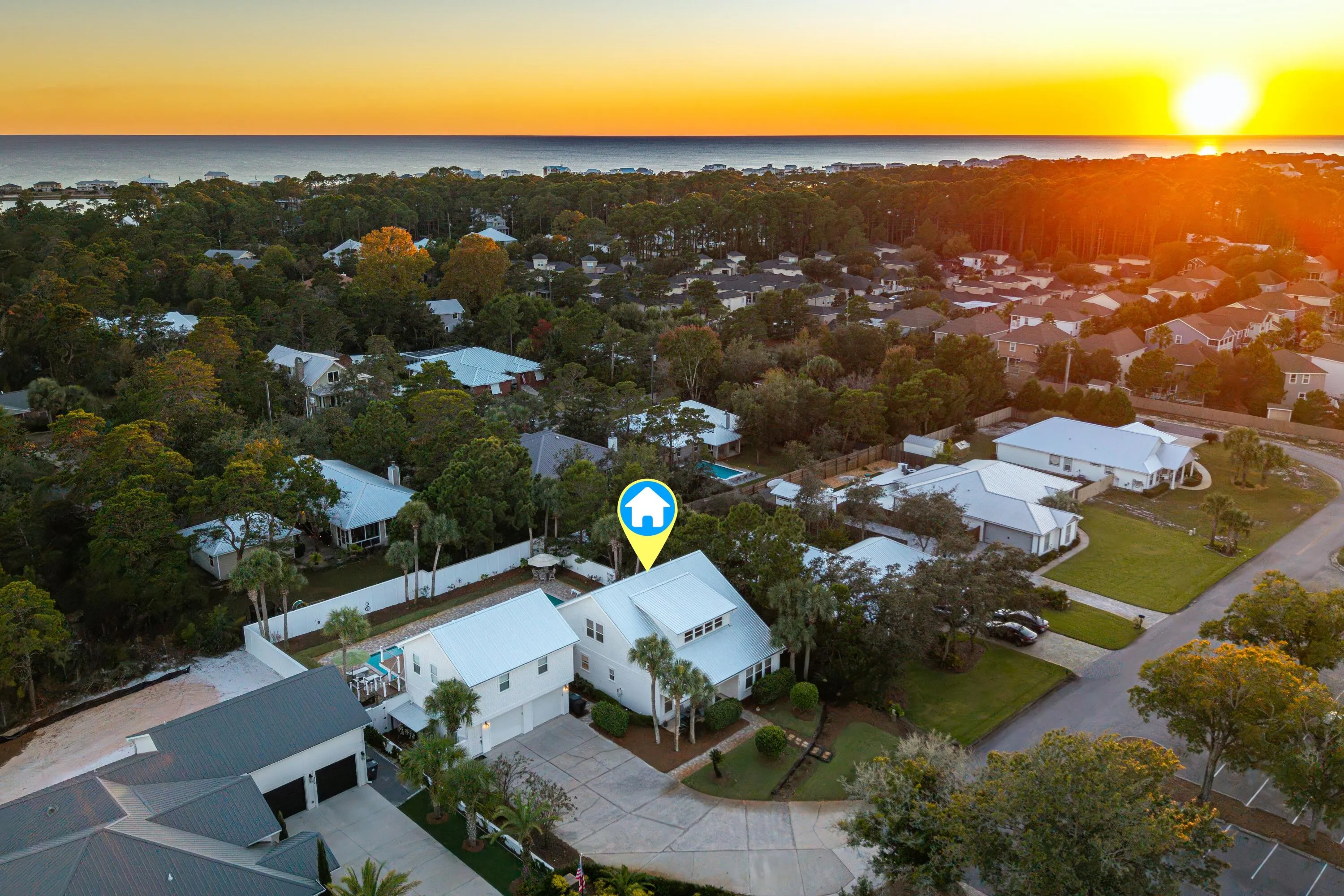 Santa Rosa Beach, Florida 32459, United States, 5 Bedrooms Bedrooms, ,5 BathroomsBathrooms,Residential,Active,240338