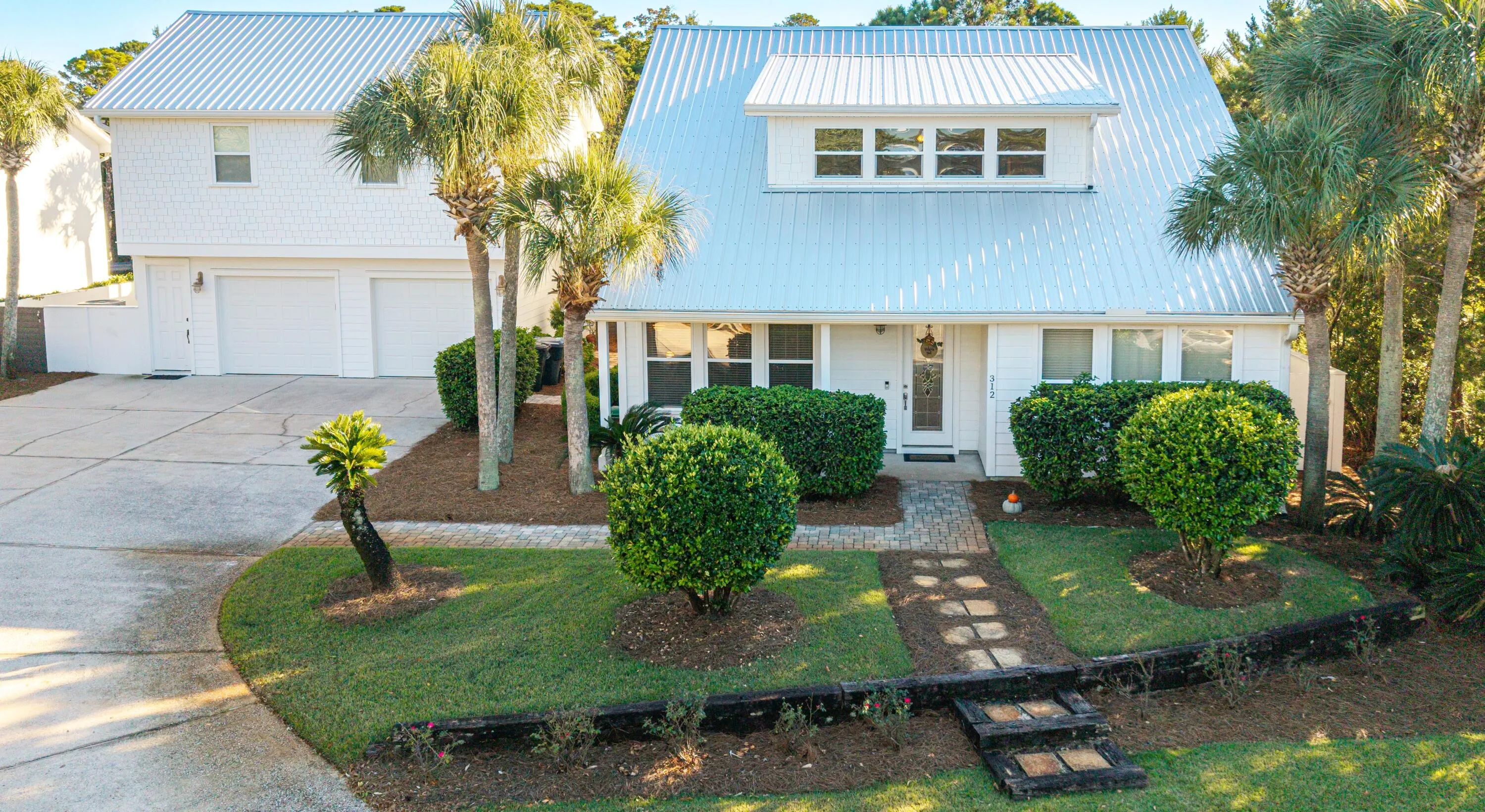 Santa Rosa Beach, Florida 32459, United States, 5 Bedrooms Bedrooms, ,5 BathroomsBathrooms,Residential,Active,240338