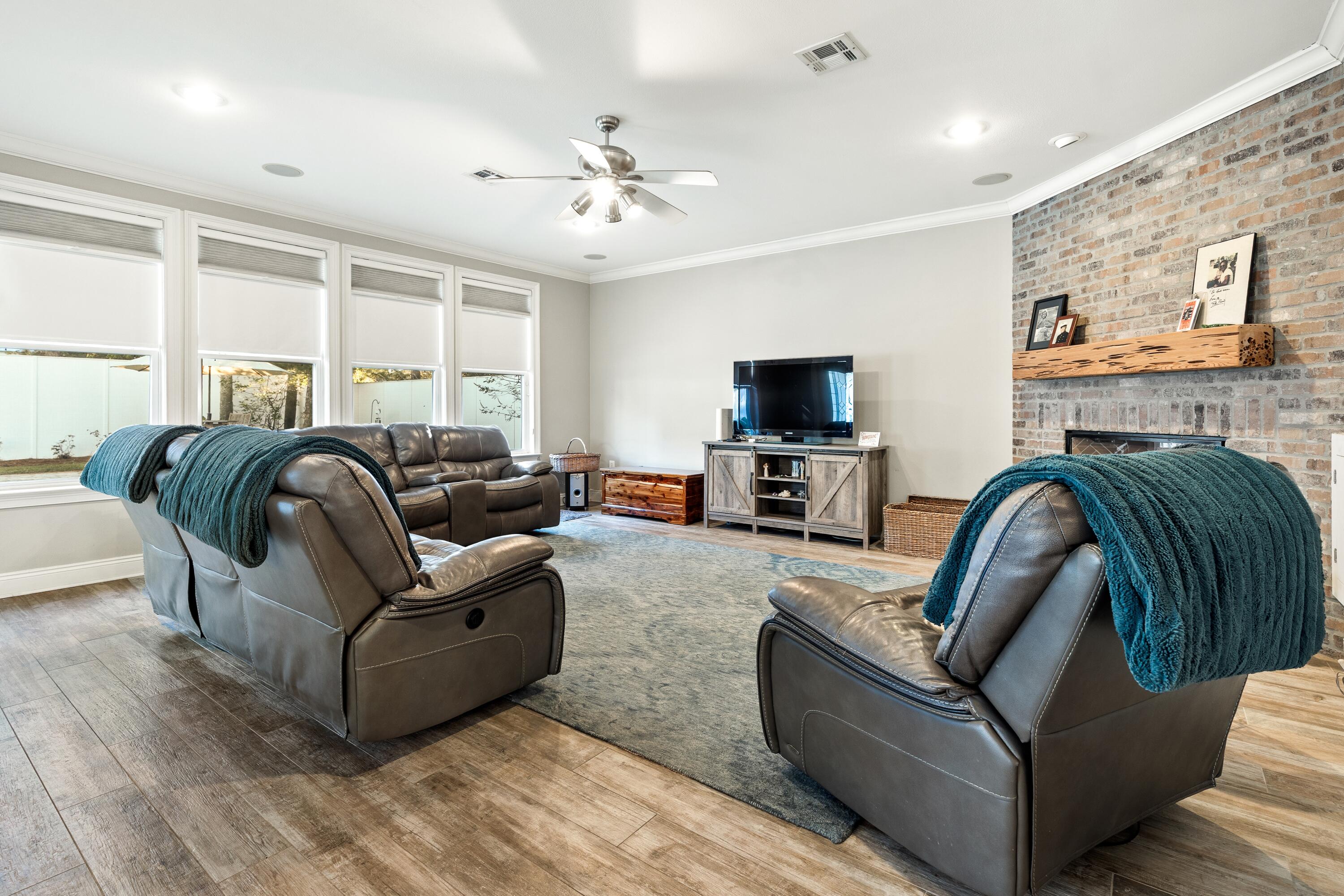 DUNE ALLEN 3RD ADDN - Residential