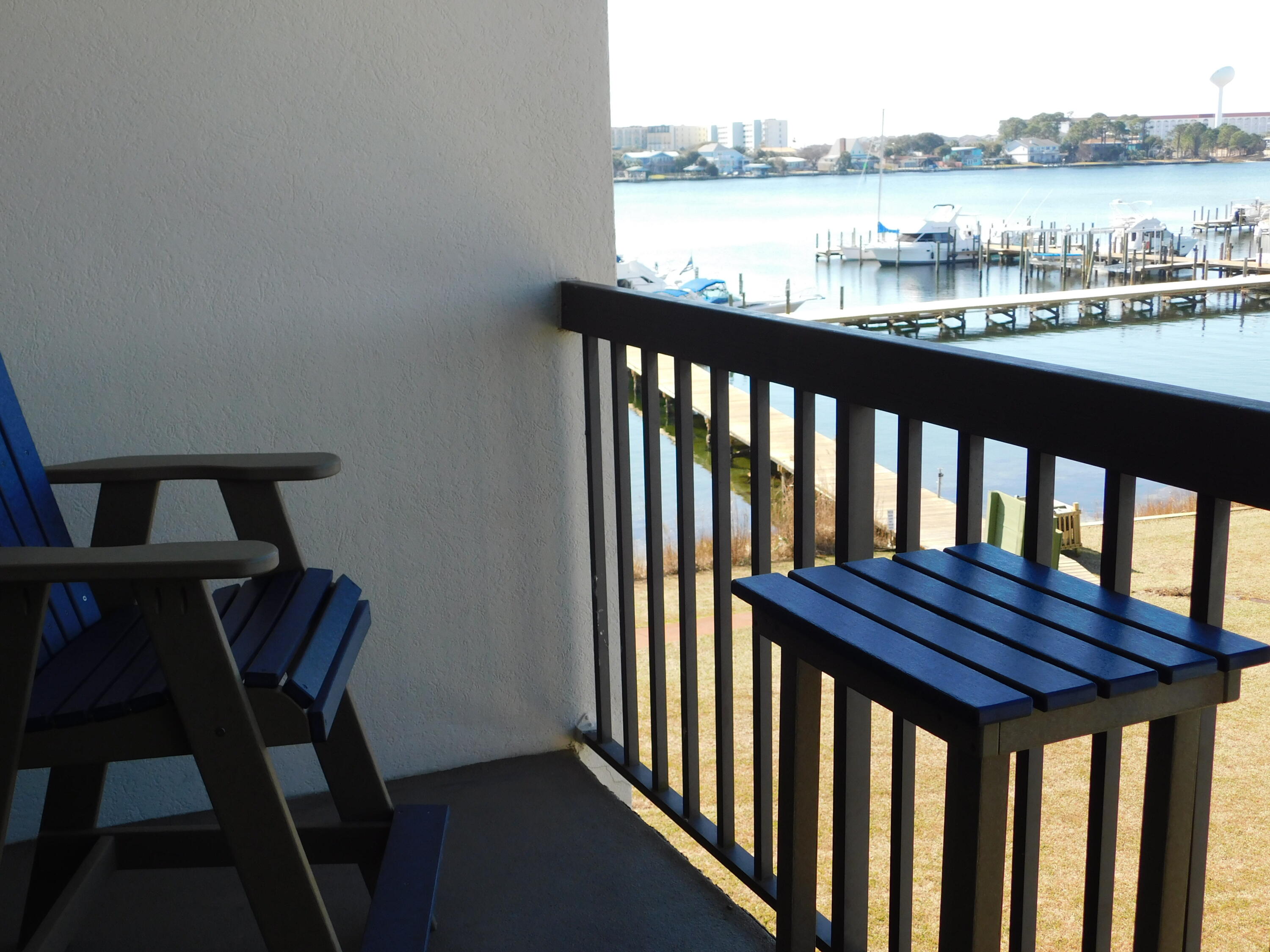 PIRATES BAY PH 1 - Residential