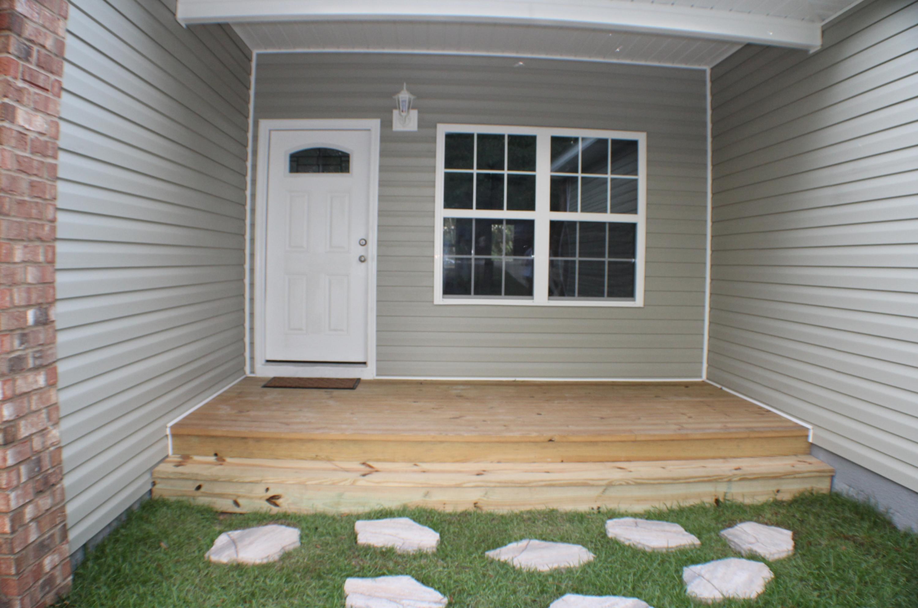 HIDDEN LAKES ESTATES - Residential