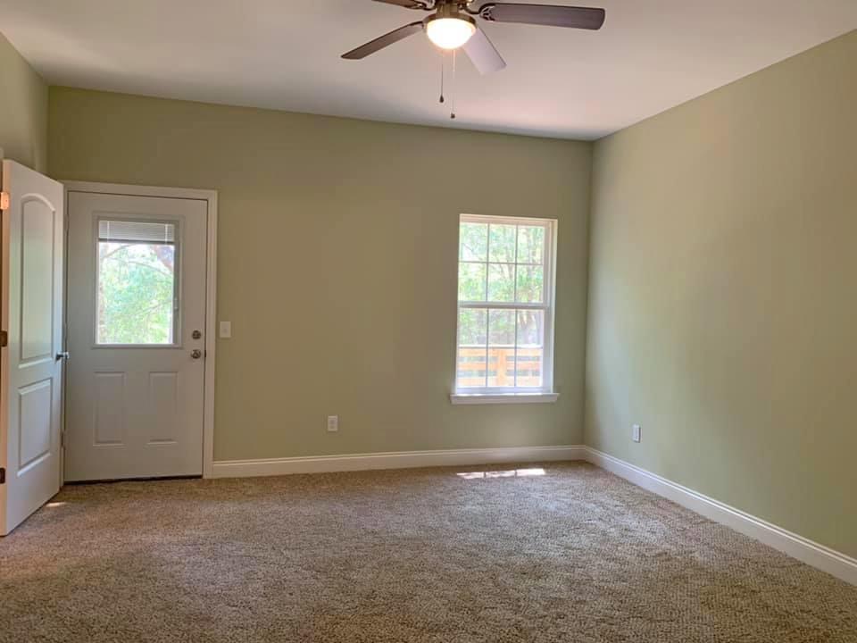 HIDDEN LAKES ESTATES - Residential