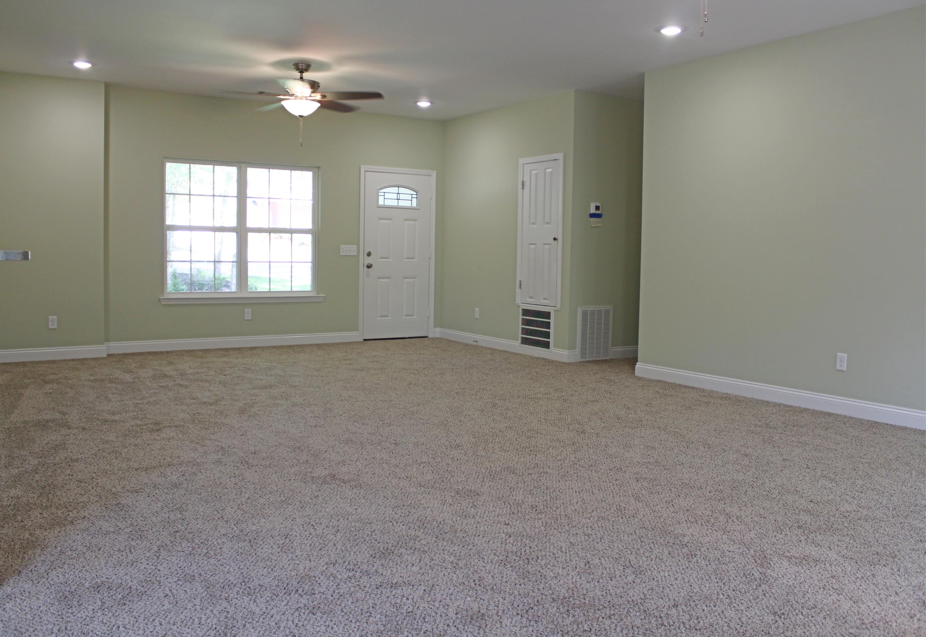 HIDDEN LAKES ESTATES - Residential