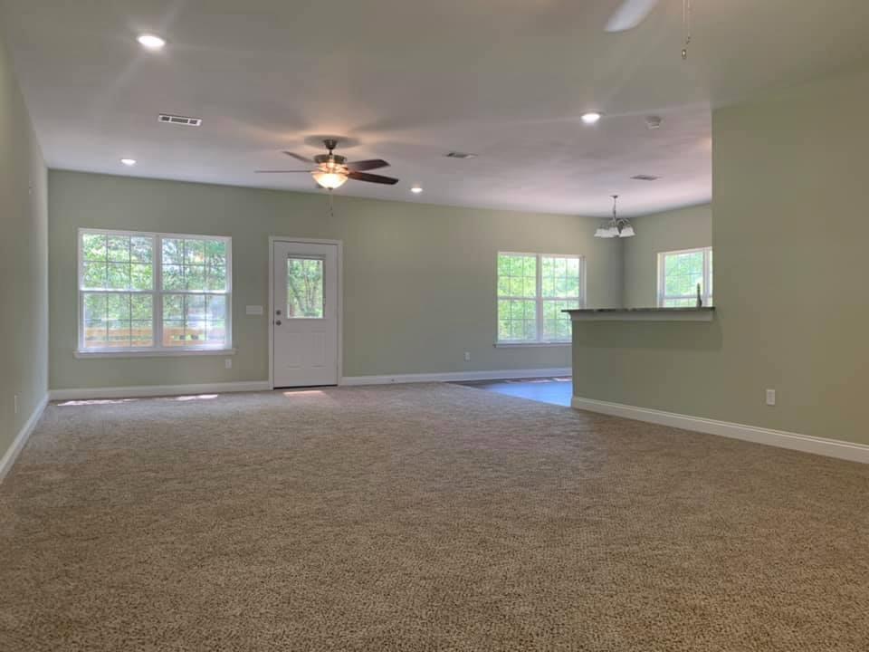 HIDDEN LAKES ESTATES - Residential