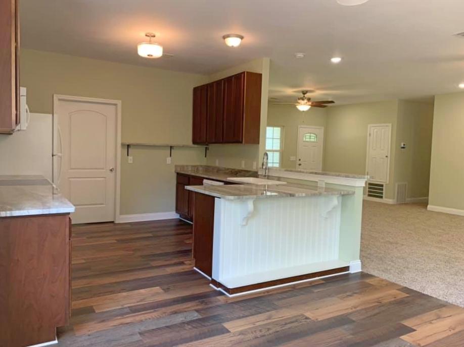 HIDDEN LAKES ESTATES - Residential