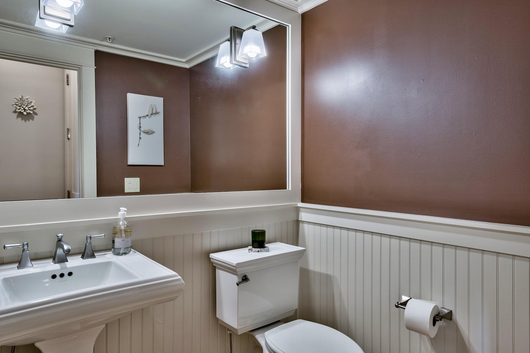 WILD HERON - THE COURTS - Residential