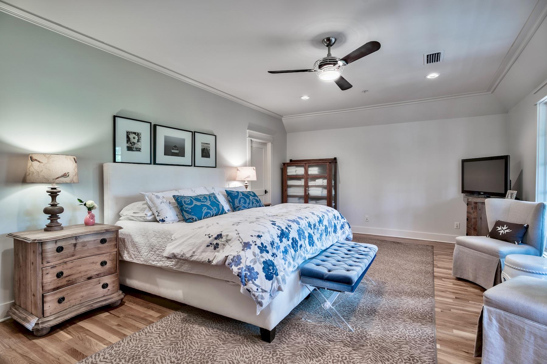 WILD HERON - THE COURTS - Residential