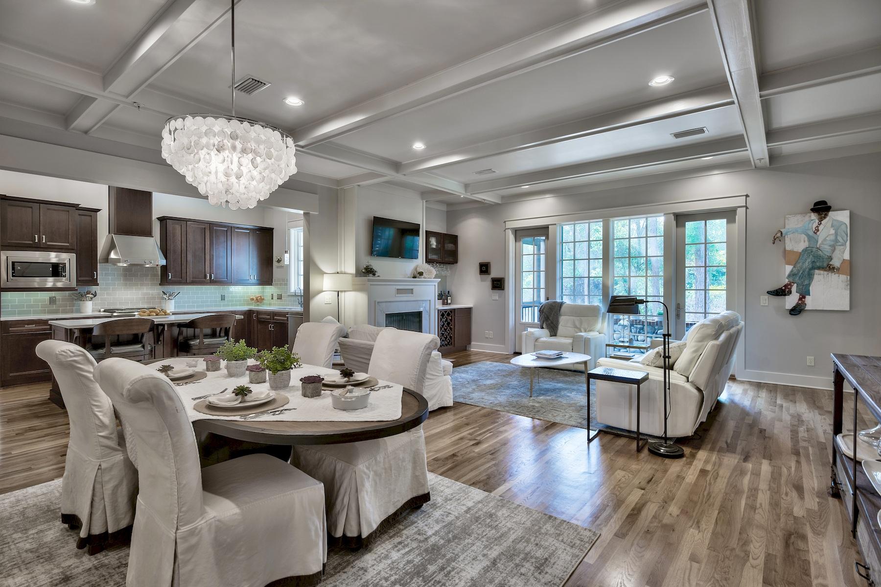 WILD HERON - THE COURTS - Residential