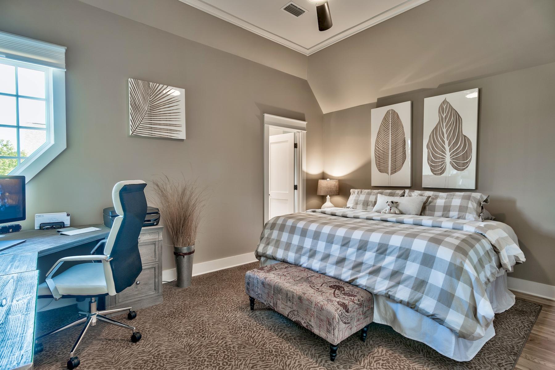 WILD HERON - THE COURTS - Residential