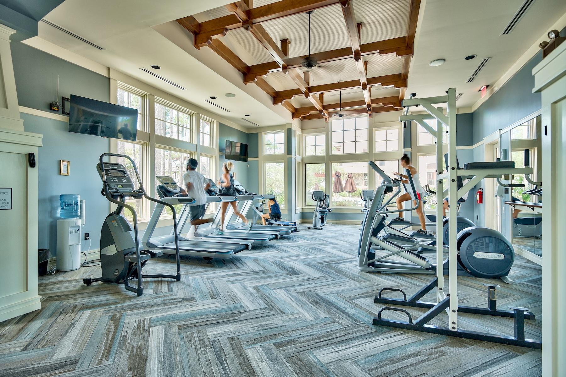 WILD HERON - THE COURTS - Residential