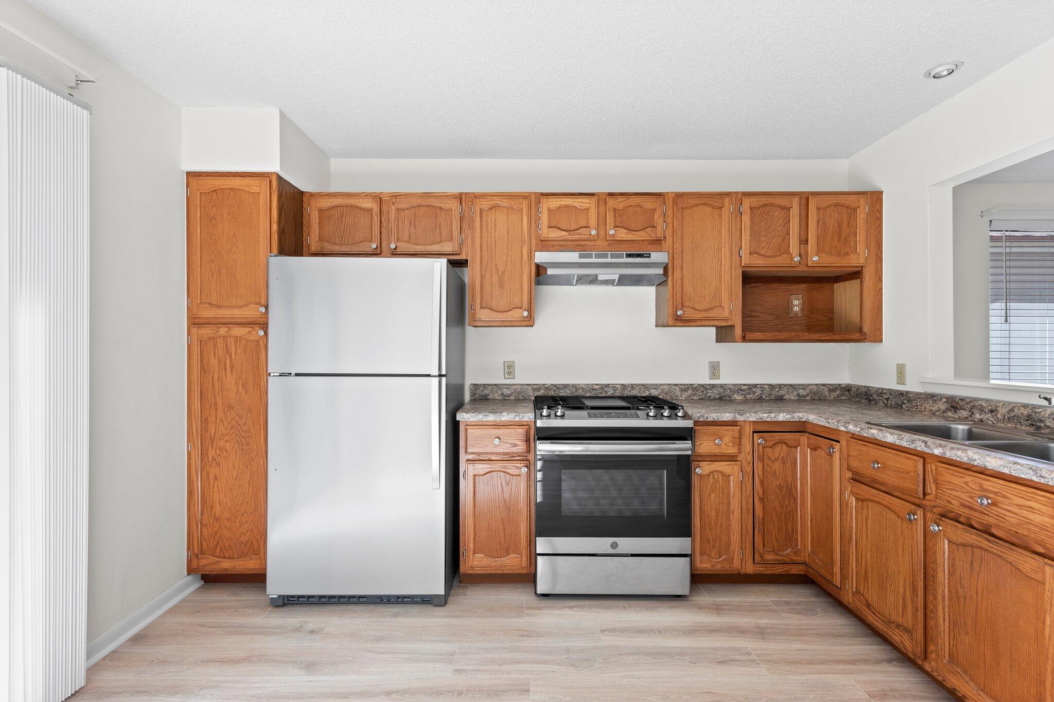 CEDAR RIDGE PH 8 - Residential