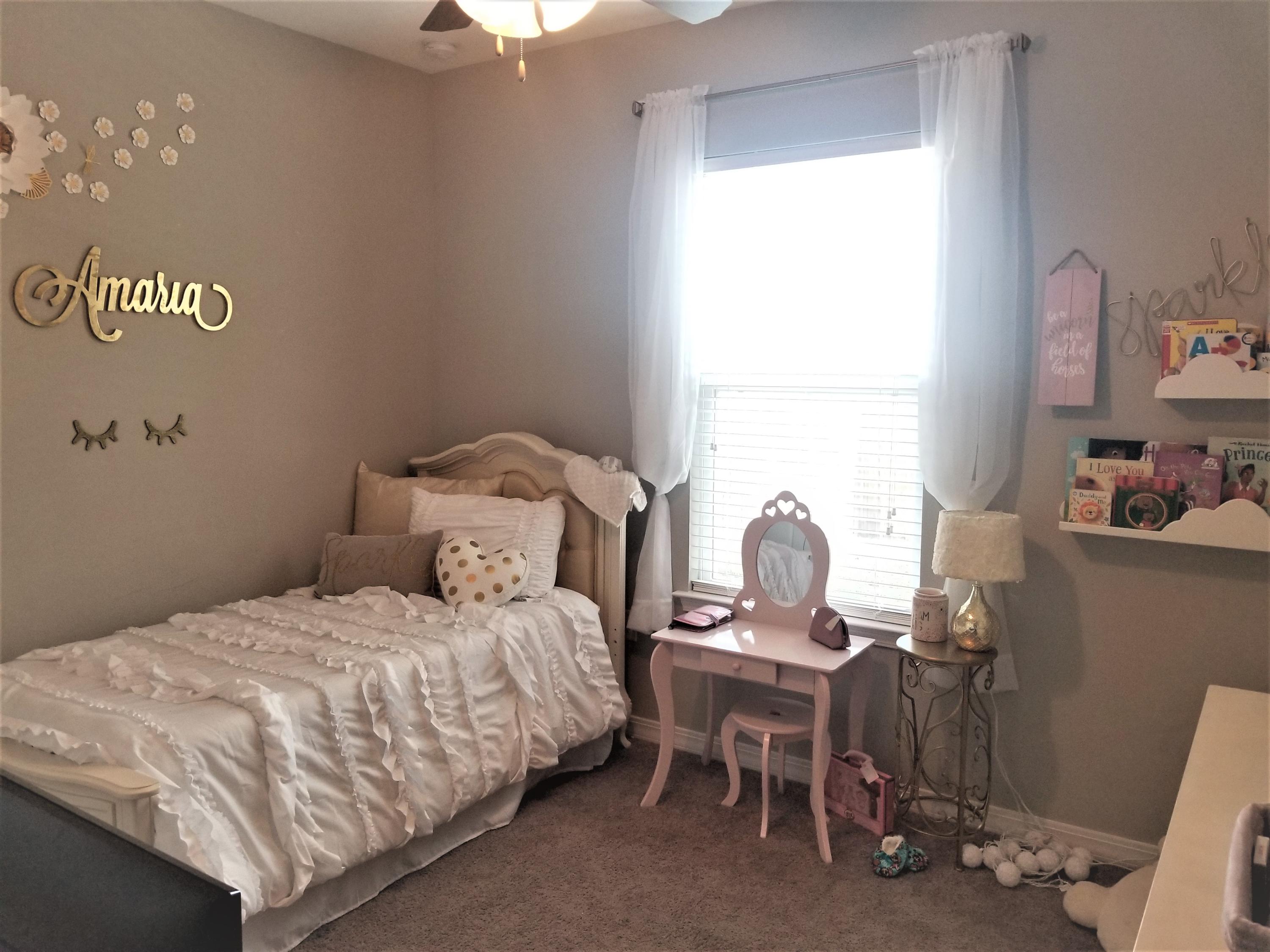 HERITAGE MANOR - Residential