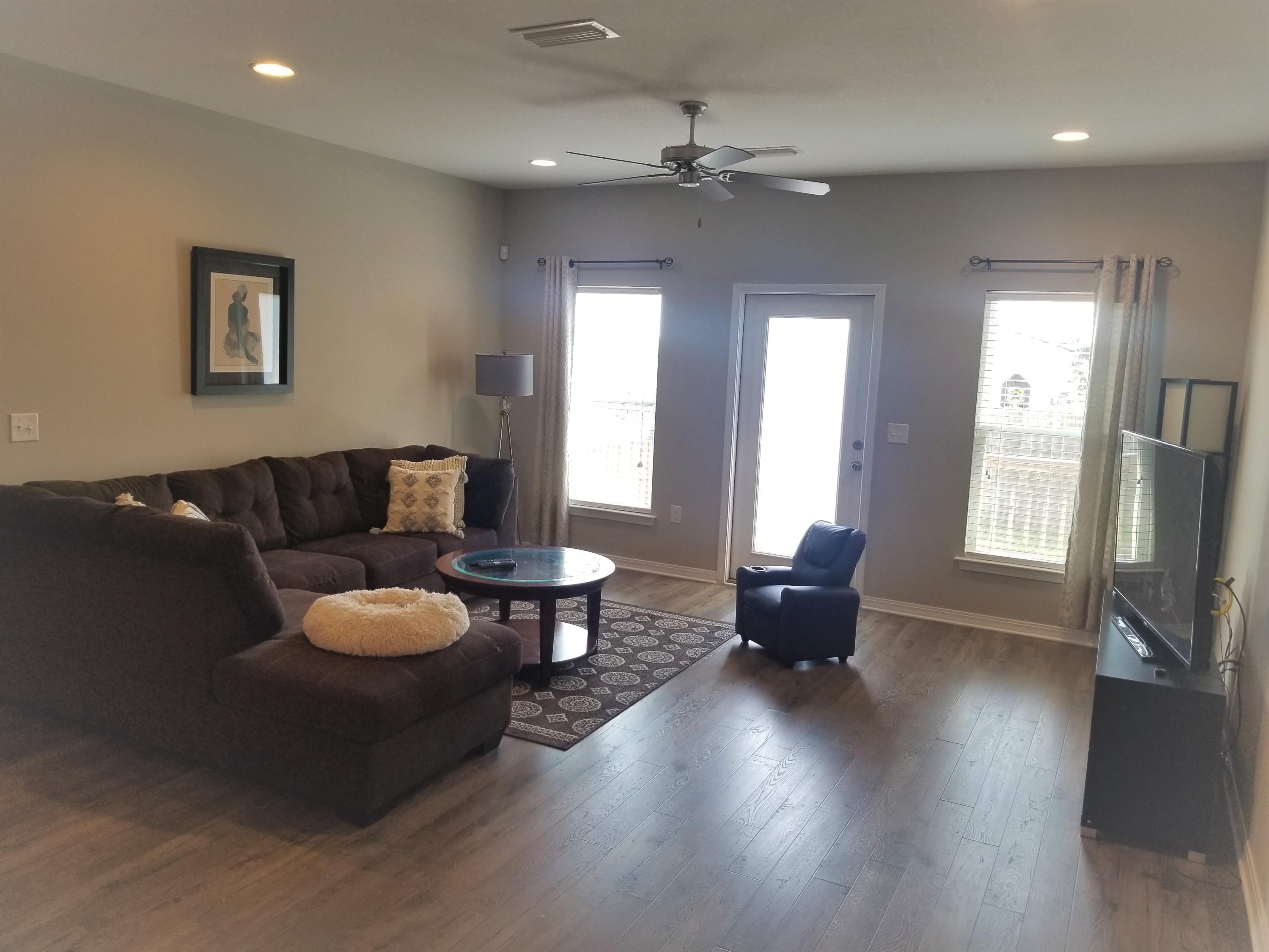 HERITAGE MANOR - Residential