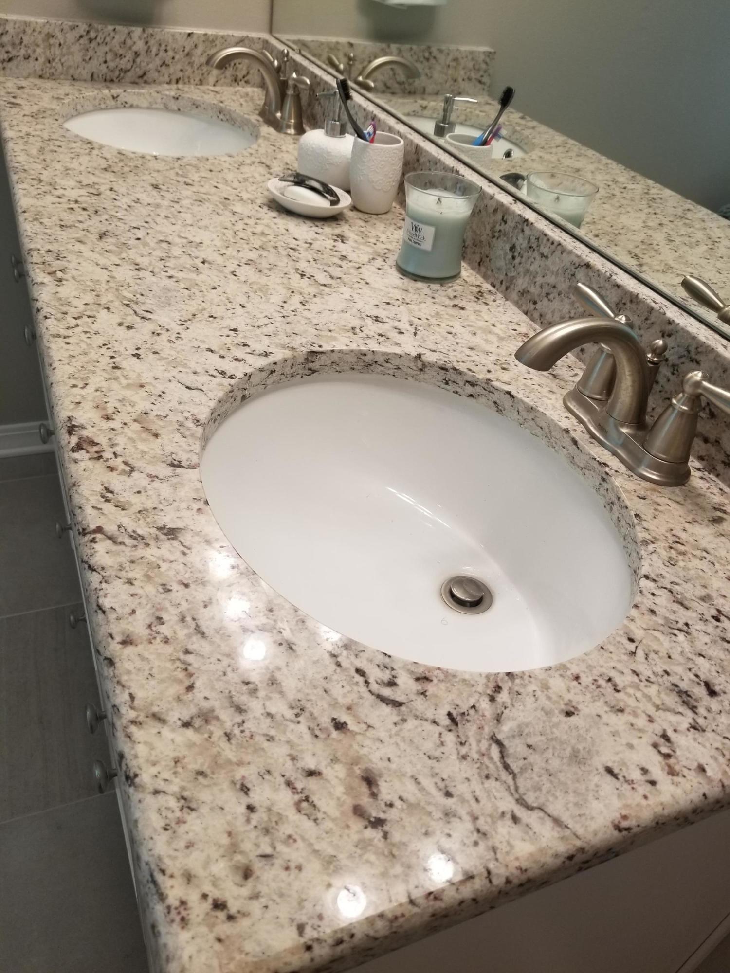 HERITAGE MANOR - Residential